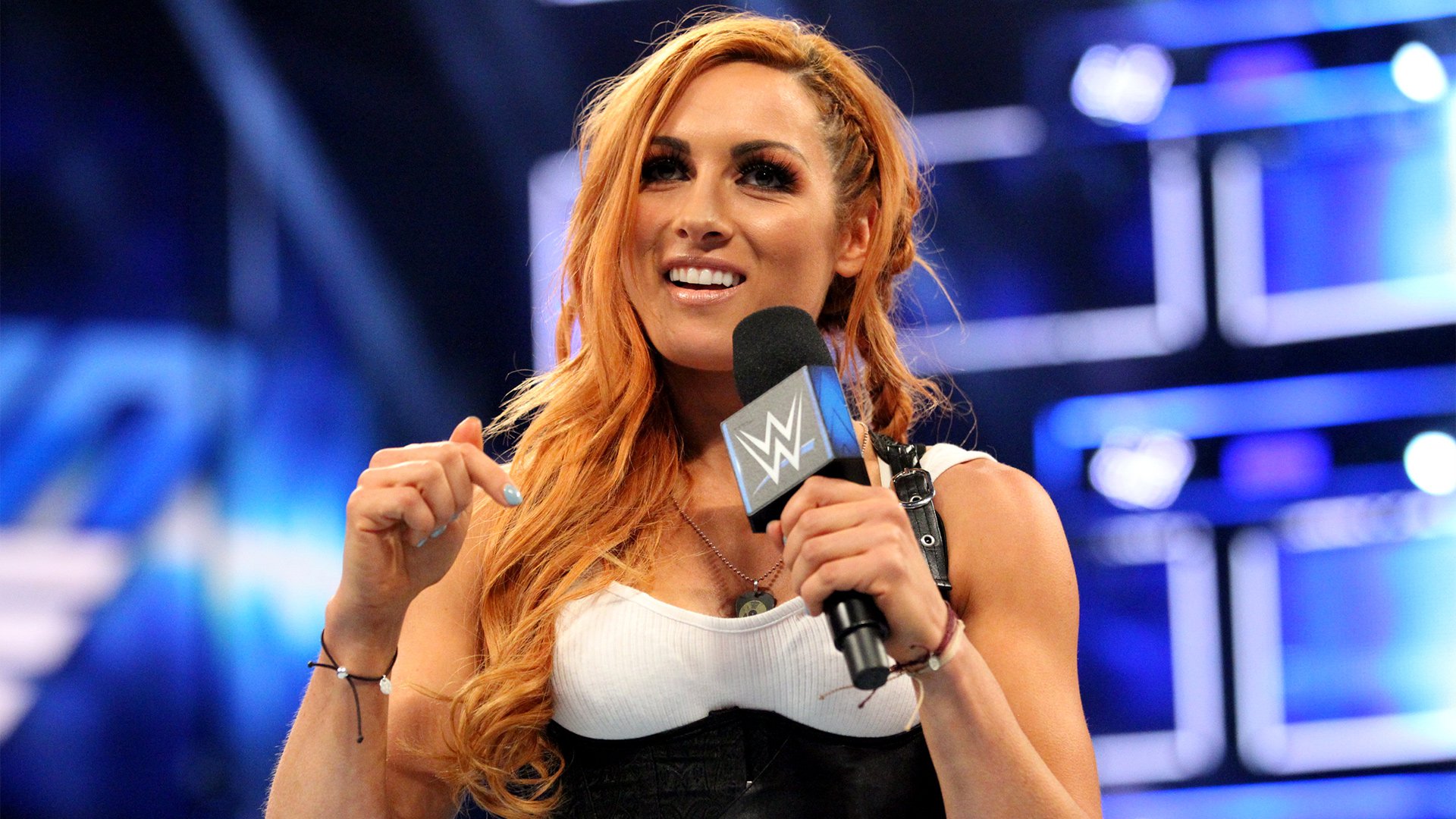 WWE Raw: 3 possible feuds for Becky Lynch if she returns to Red brand.