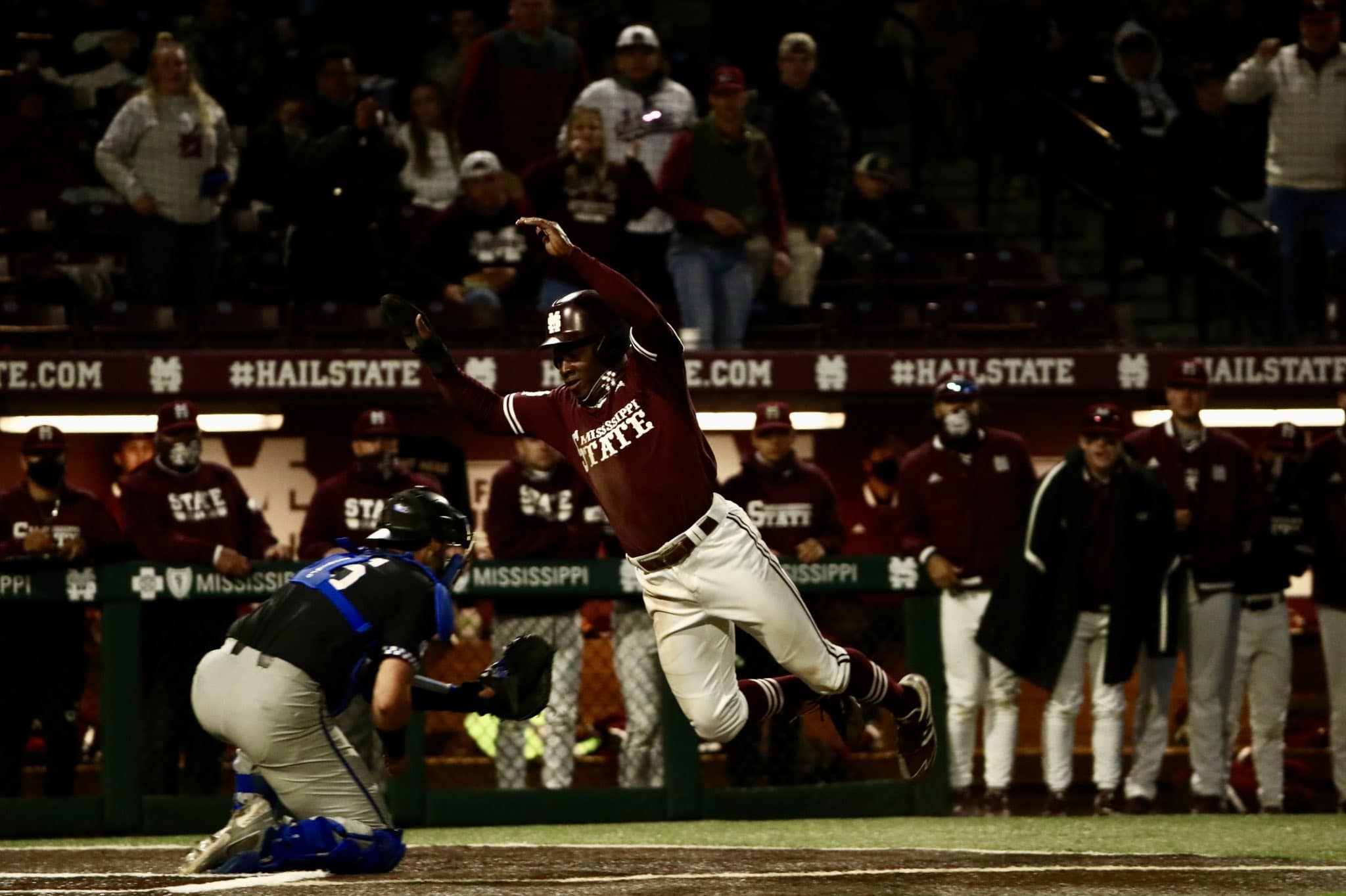 Mississippi State Grabs The Series With A 3 2 Comeback Win Over Kentucky