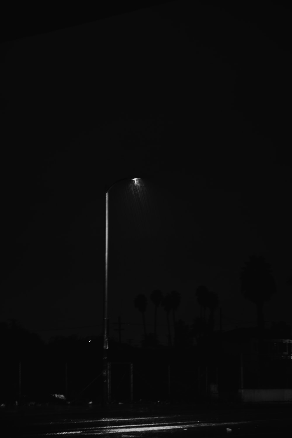 black street light photo