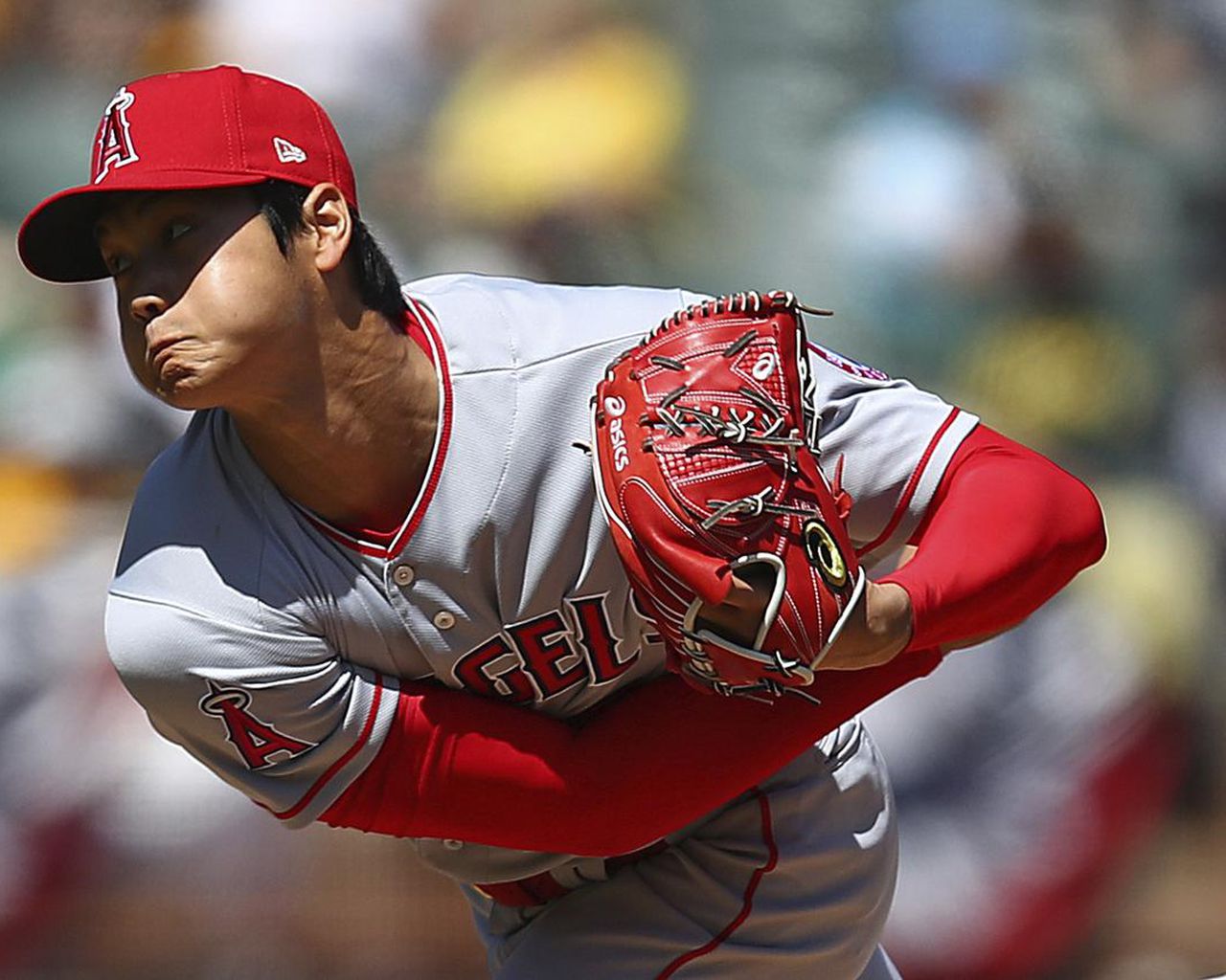 Shohei Ohtani gets a win for Angels in his MLB pitching debut