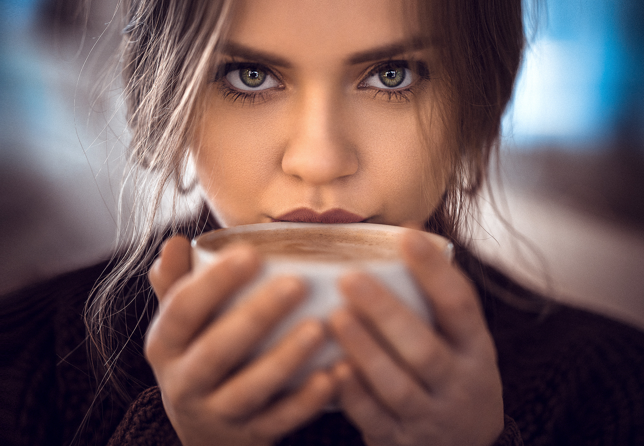 Brunette Coffee Face Girl Model Woman Wallpaper:2048x1418