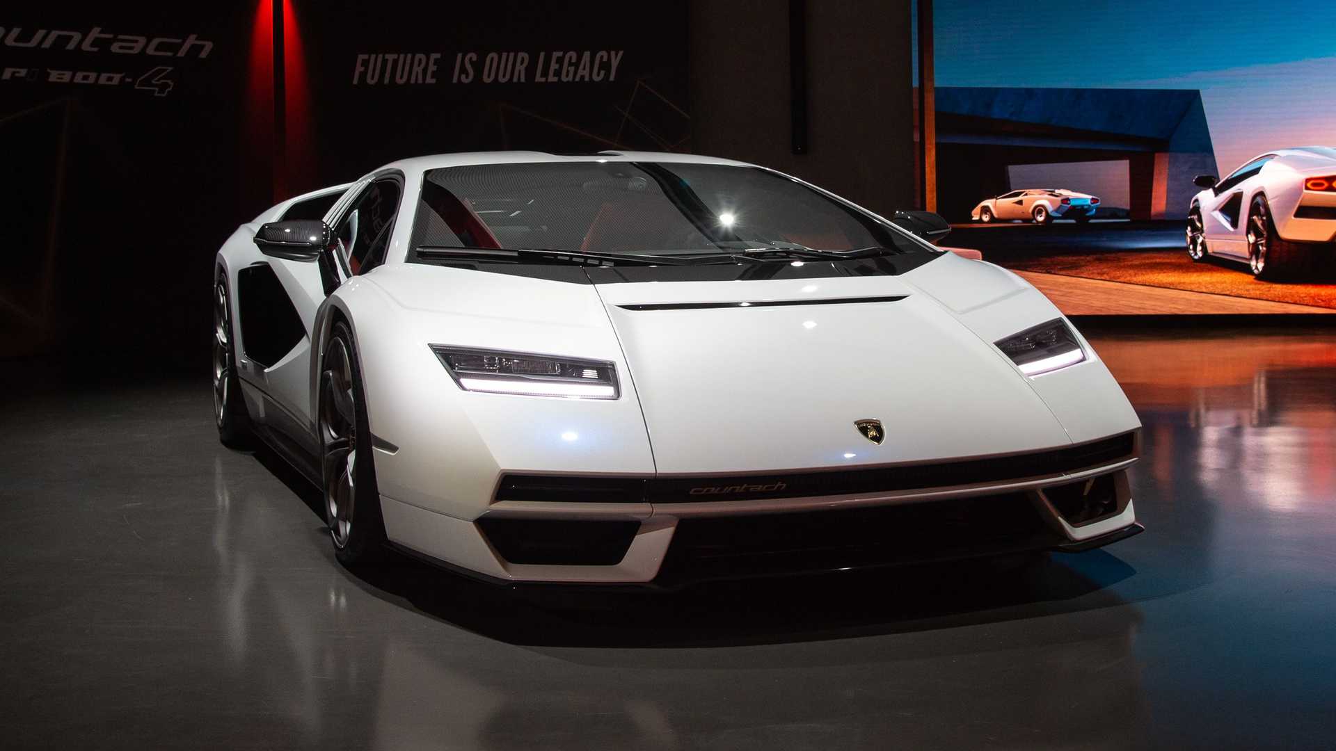 Lamborghini Countach 2022