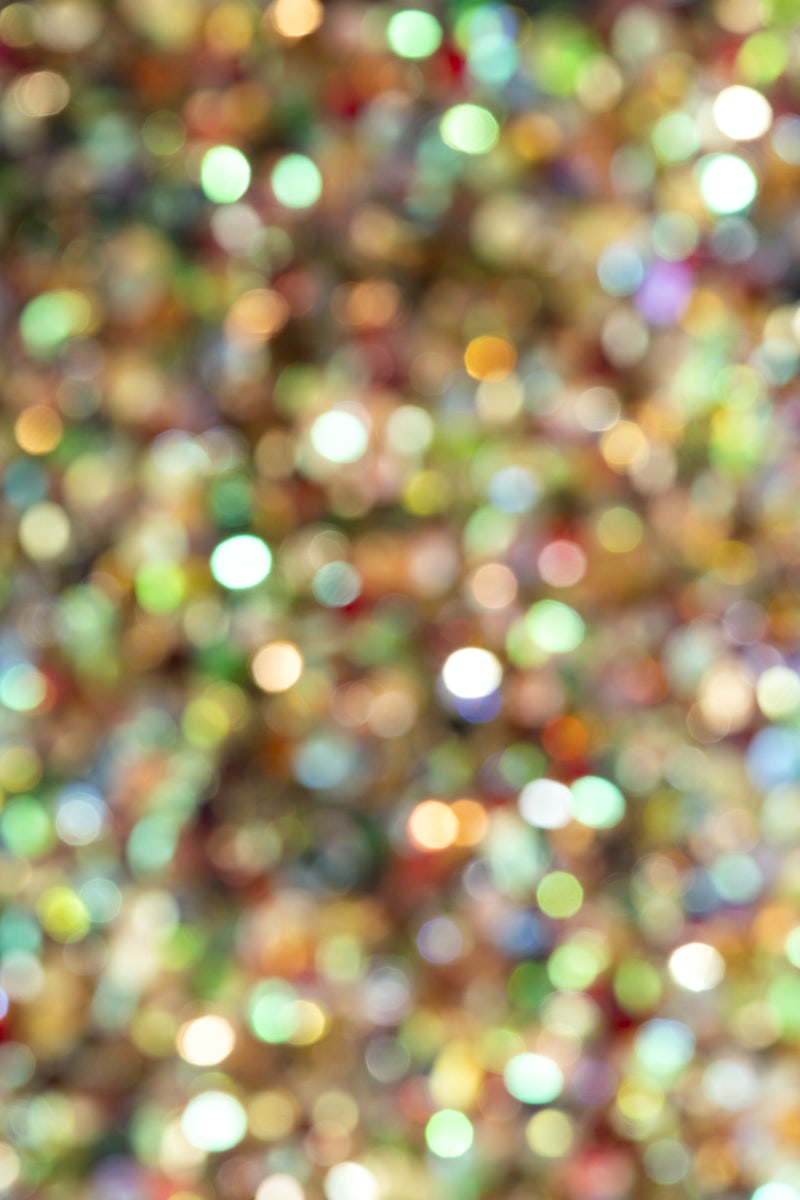 Festive Glitter & Blur Wallpaper I Free High Resolution Image