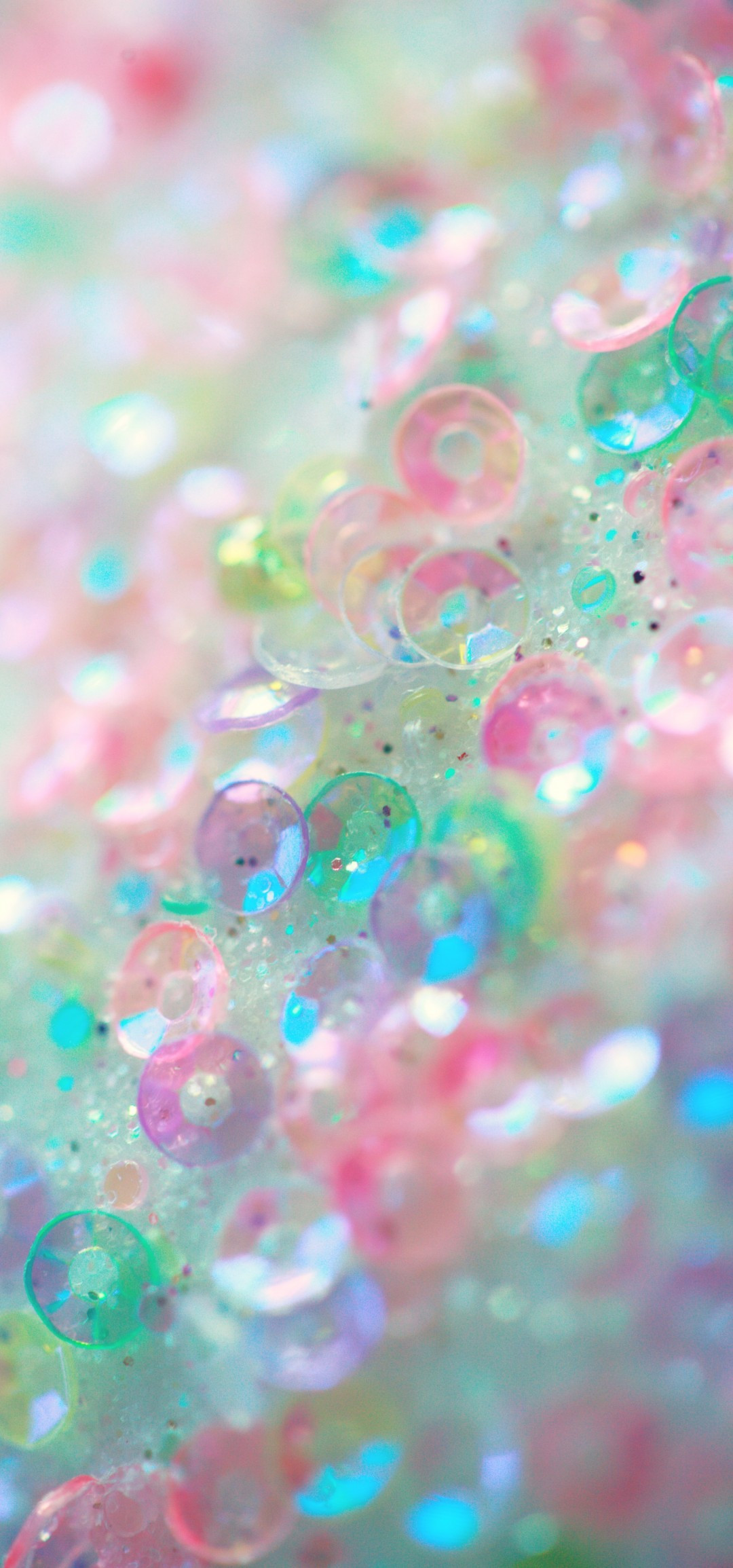 Download 1080x2310 Sequins, Macro, Shiny, Glowing, Glitter, Blurry Wallpaper for Honor View 20