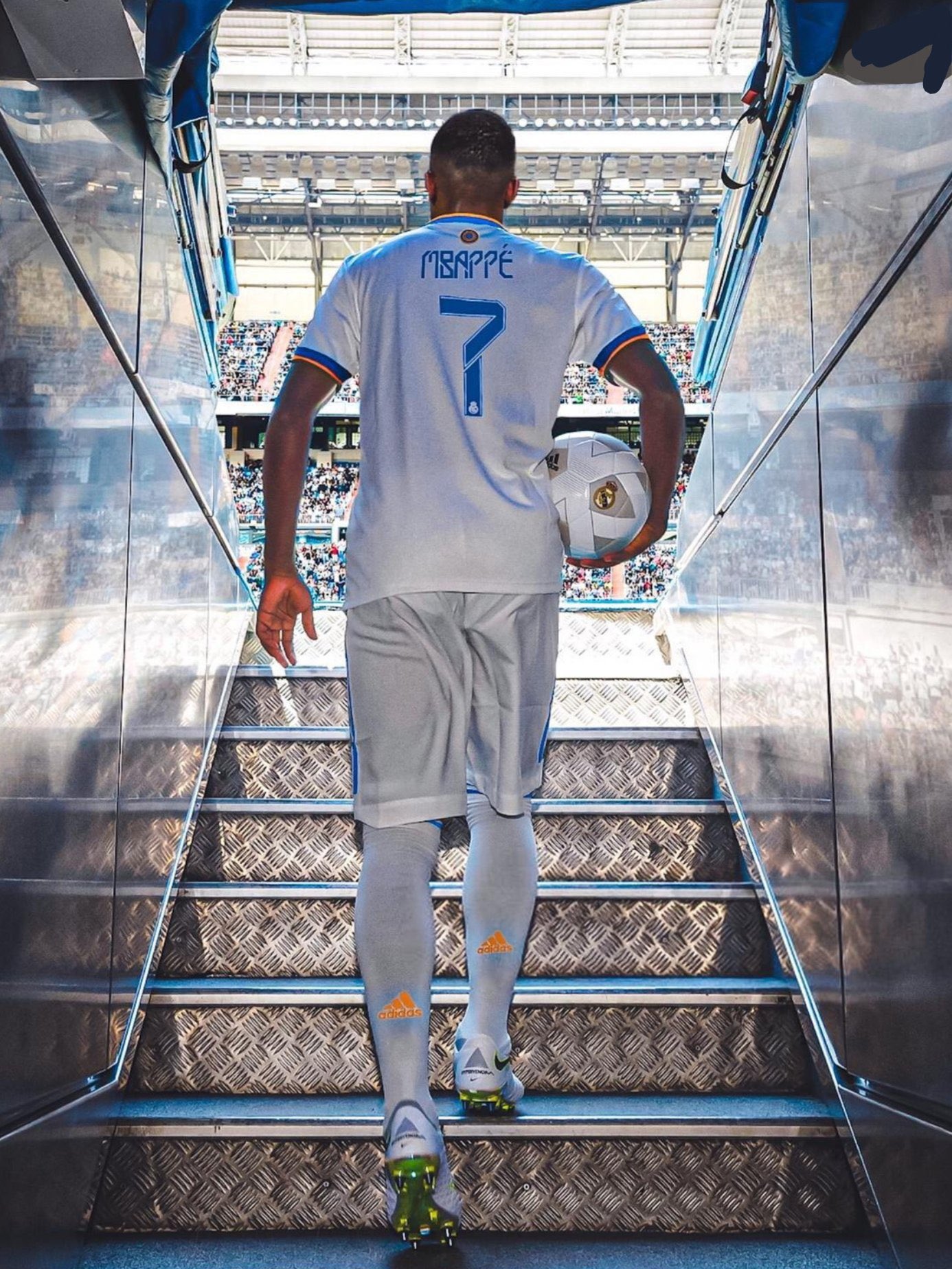 Kylian Mbappe Real Madrid wallpaper