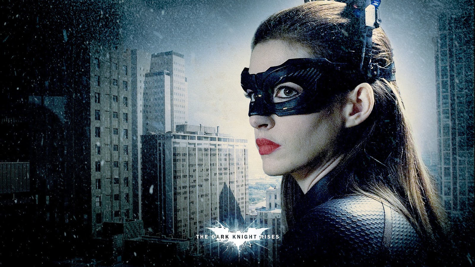 world wallpaper: Catwoman The Dark Knight Rises HD Wallpaper
