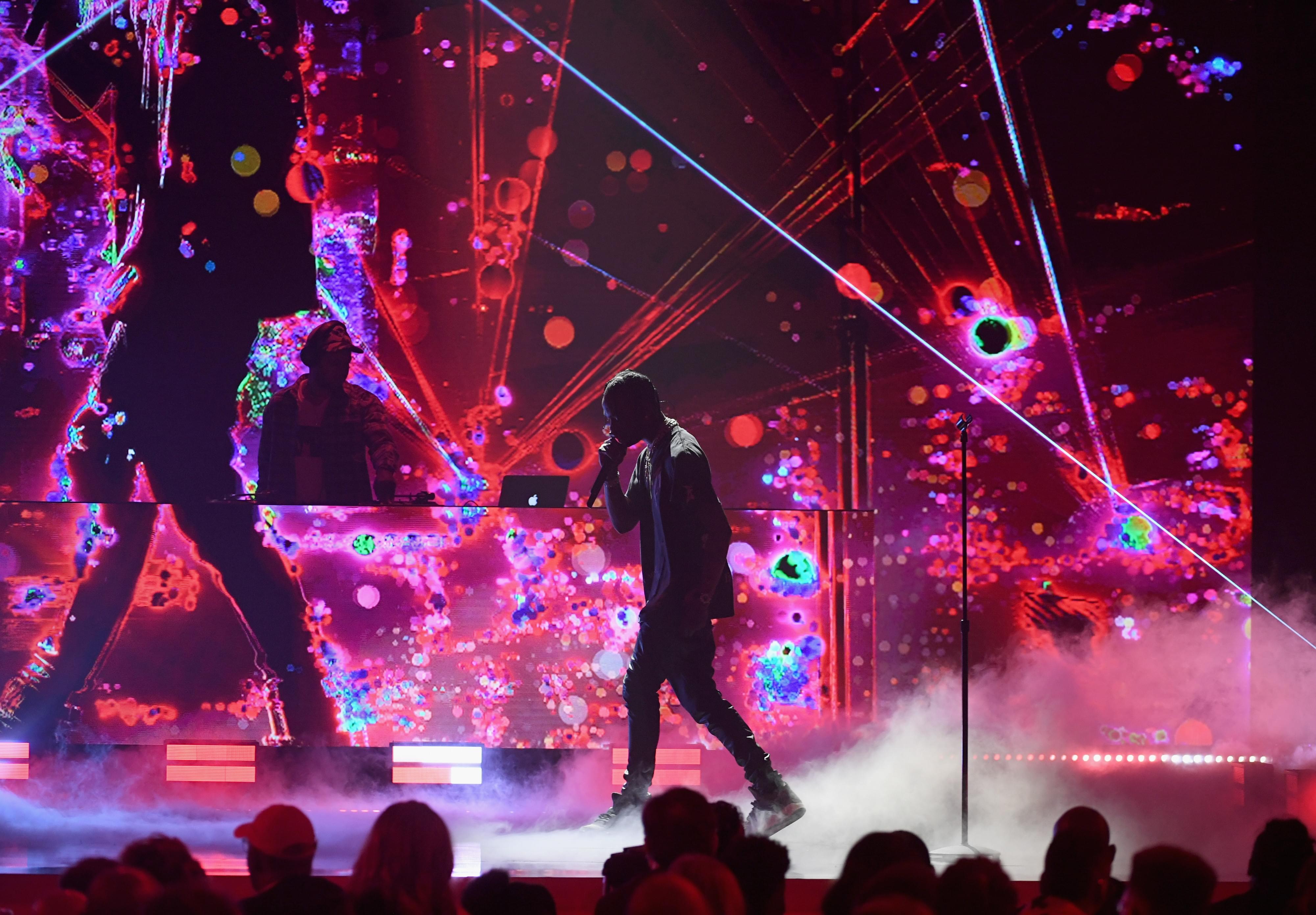 Travis Scott Concert Wallpaper