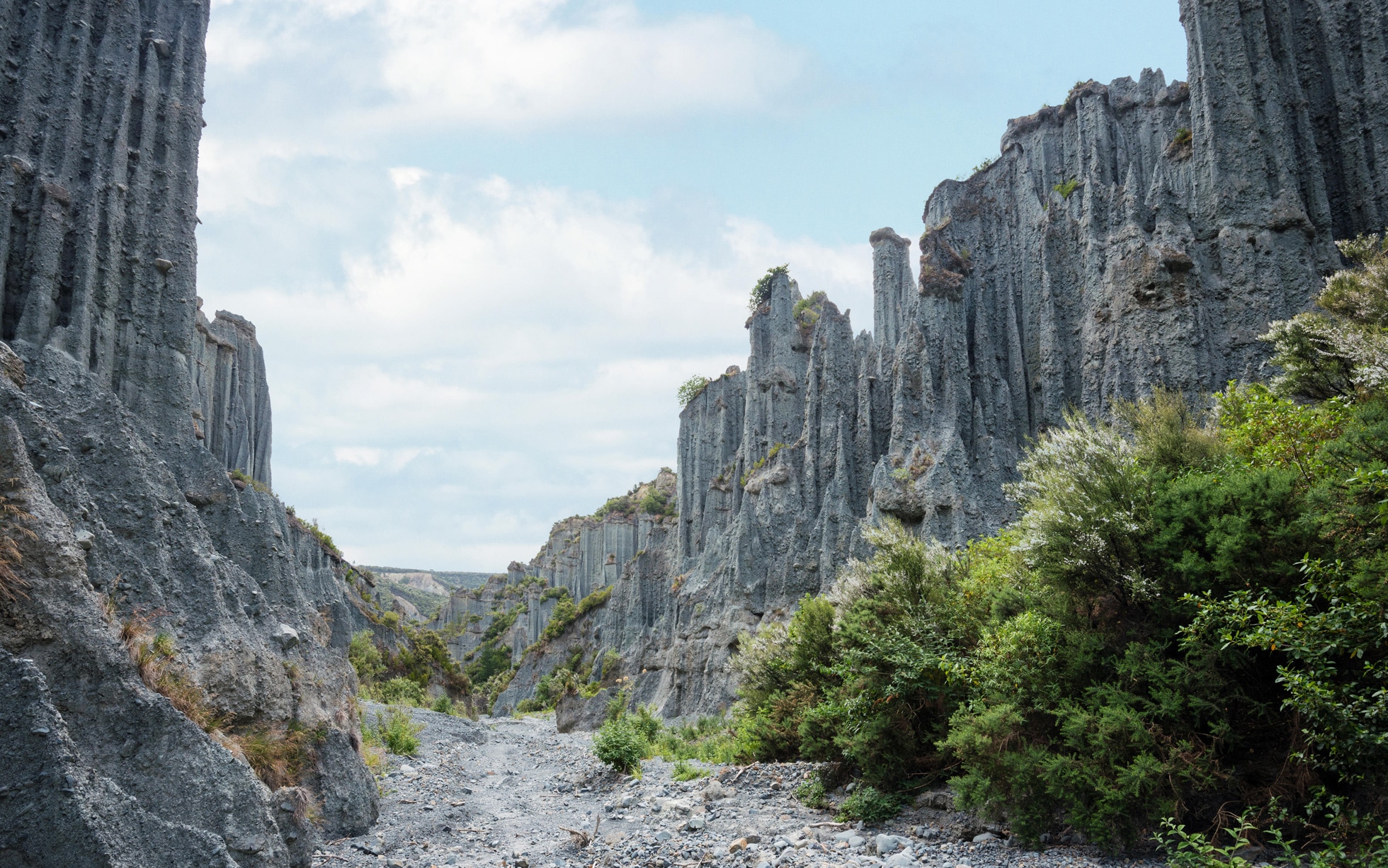 epic Middle Earth locations that really exist in New Zealand