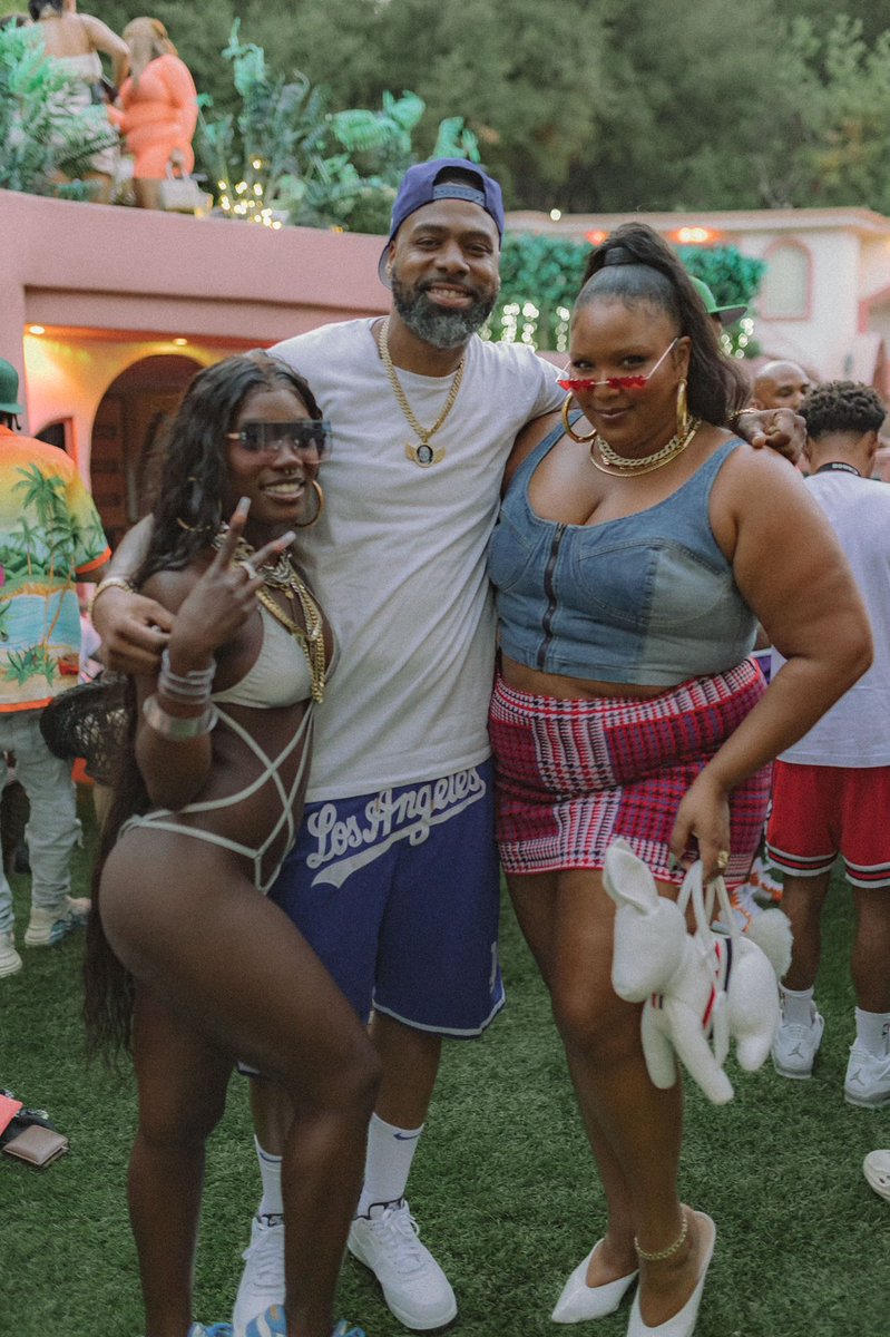 Doechii talm bout “hi my names Doechii wit two ii's” I almost cried