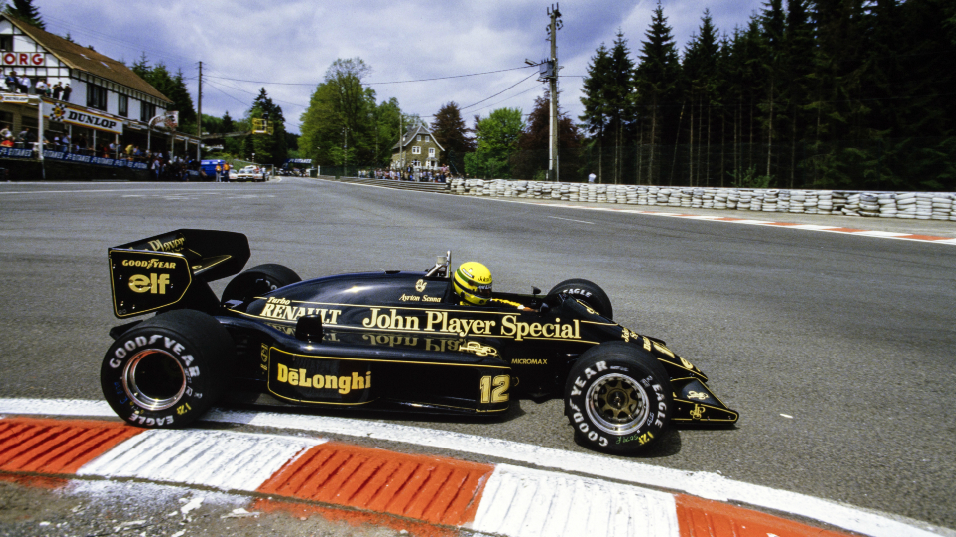 Which Is The Best Looking Black And Gold Car In F1 History?. Formula 1®