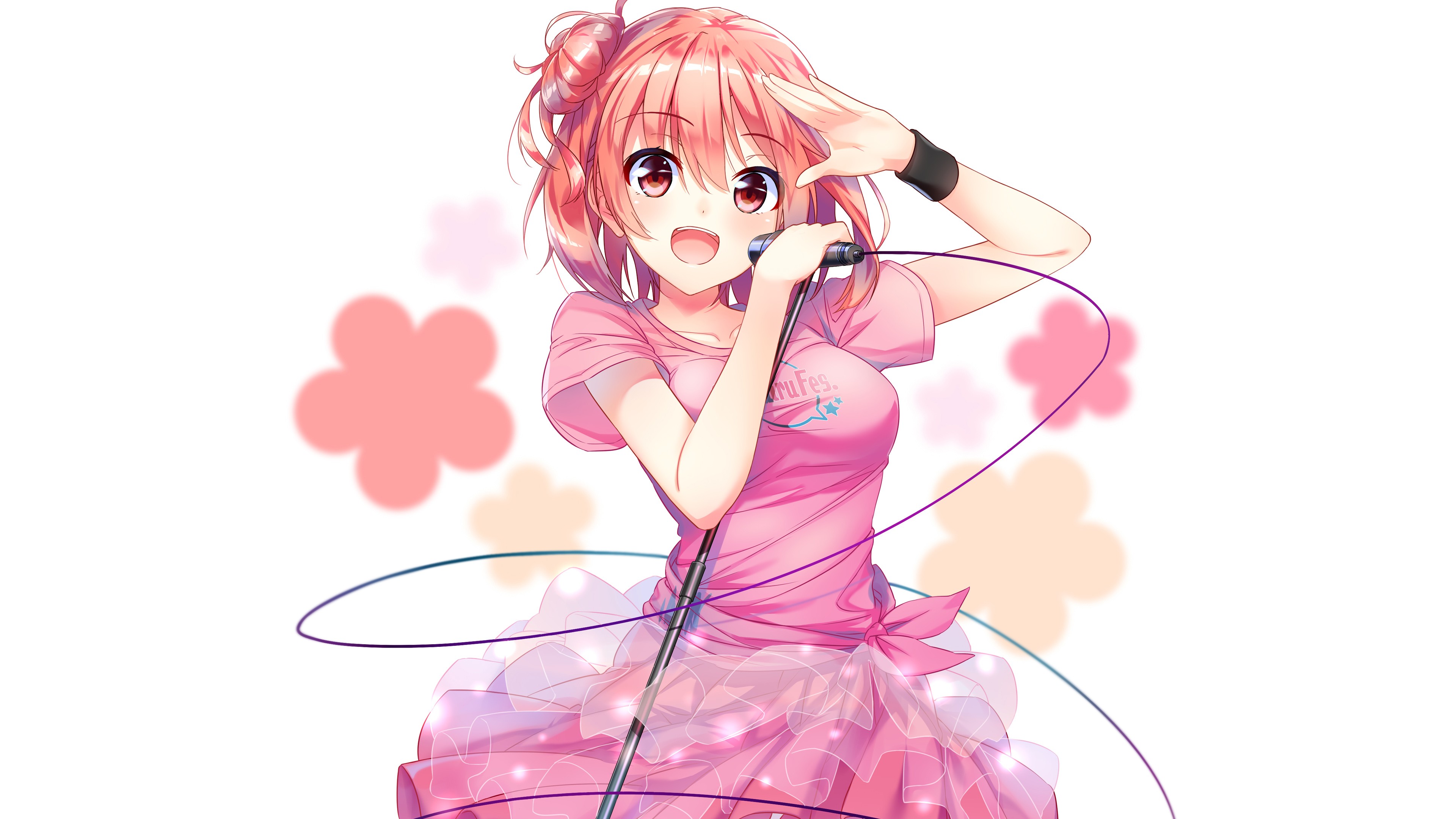 Singing girl Yui Yuigahama Anime wallpaper and image, picture, photo