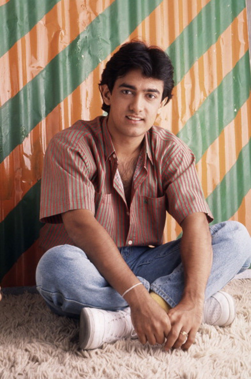 Aamir Khan: 40 Rare Photo of Bollywood's Mr. Perfectionist