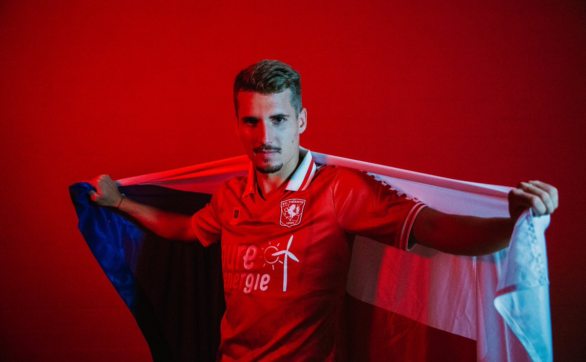 Transfer News Central: FC Twente Have Signed Midfielder Michal Sadilek On A Season Long Loan From PSV