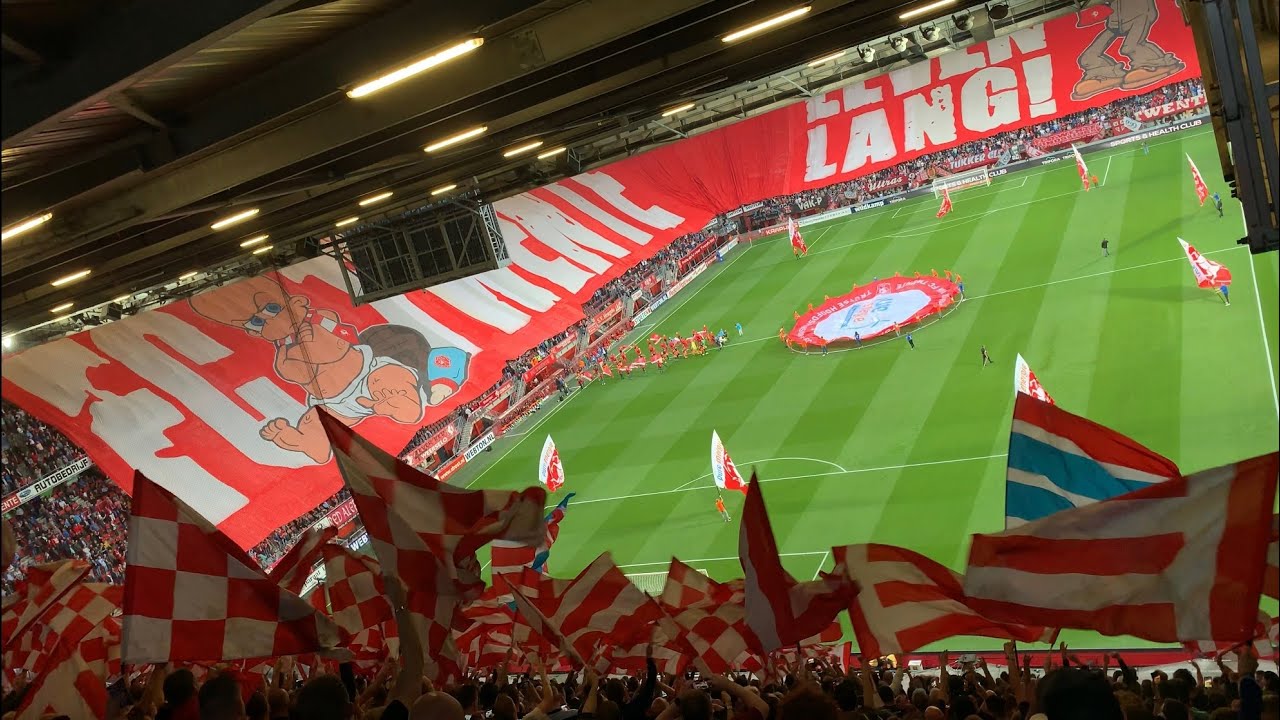 Awayday Na Enschede, FC Twente PSV, 03 08 2019, 1 1