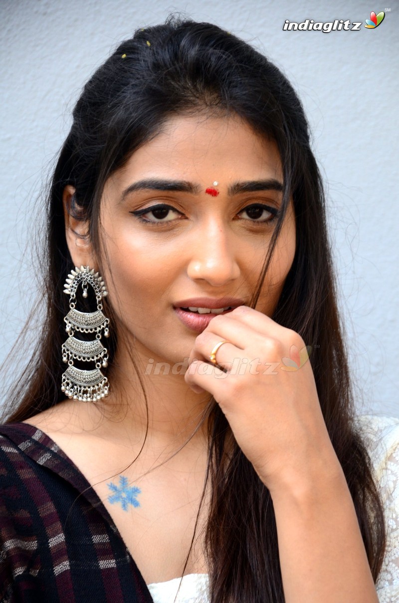 Priya Vadlamani Photo Actress photo, image, gallery, stills and clips