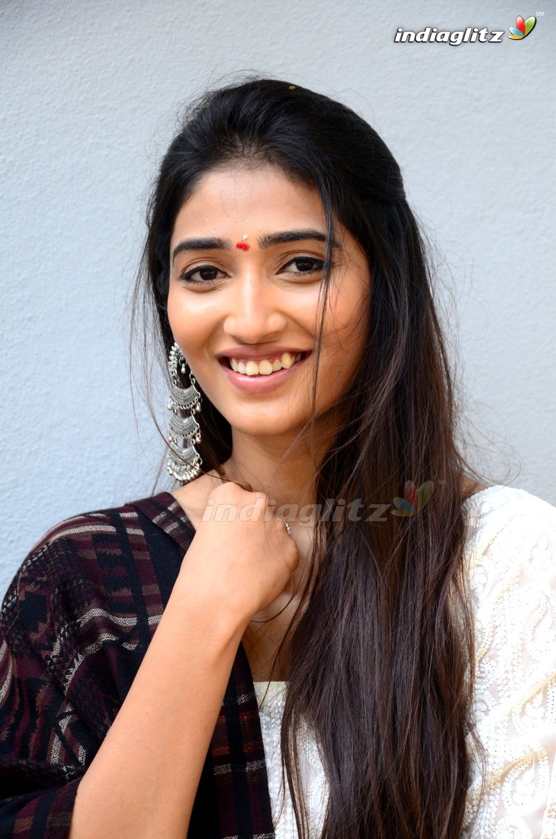 Priya Vadlamani Photo Actress photo, image, gallery, stills and clips