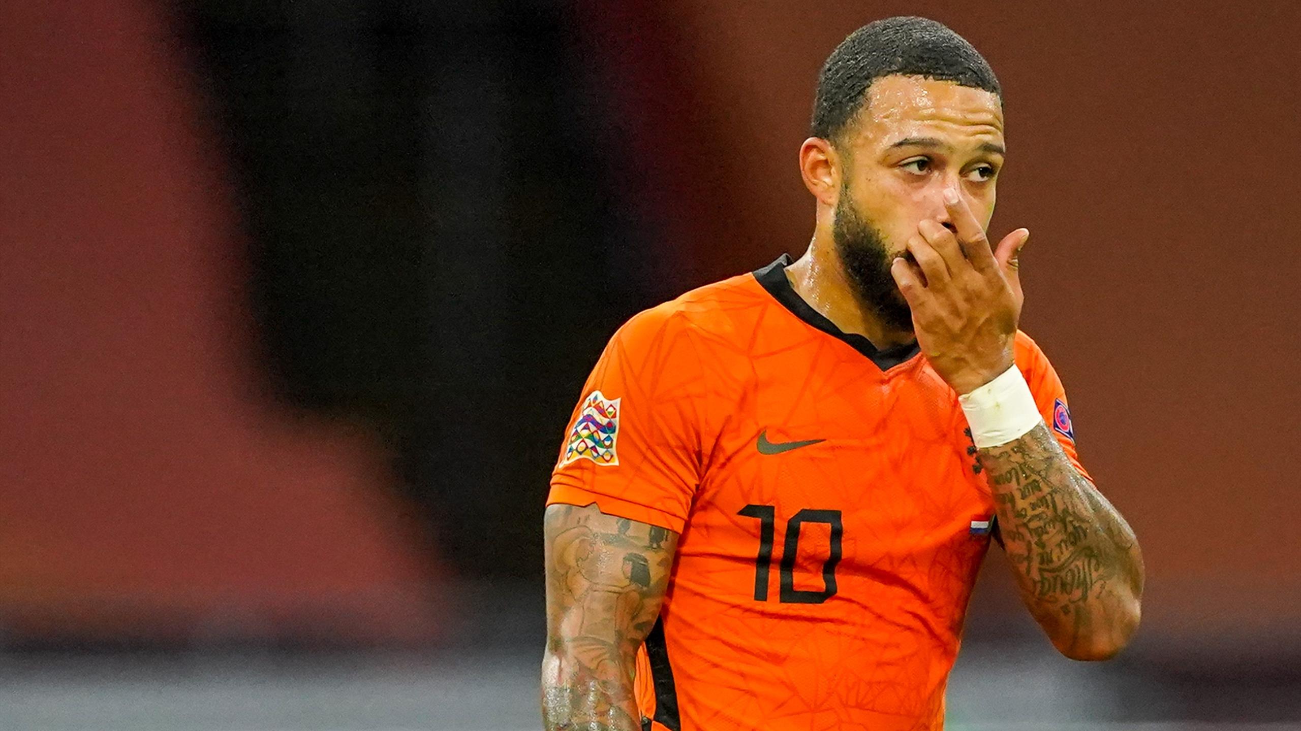 Barcelona agree personal terms with Memphis Depay