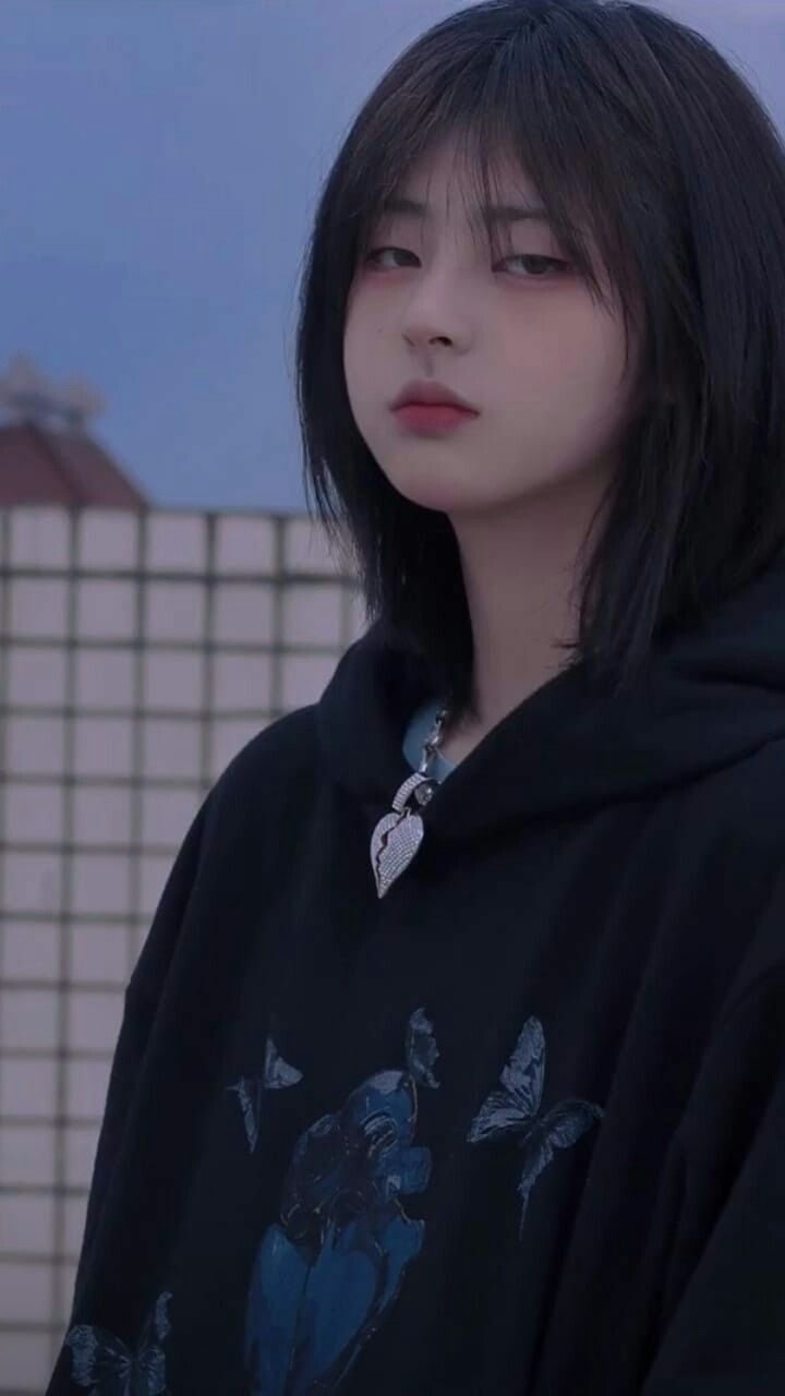 Pin oleh Superdreamha di No more virgin hair di 2021. Gadis imut, Gadis ulzzang, Gambar