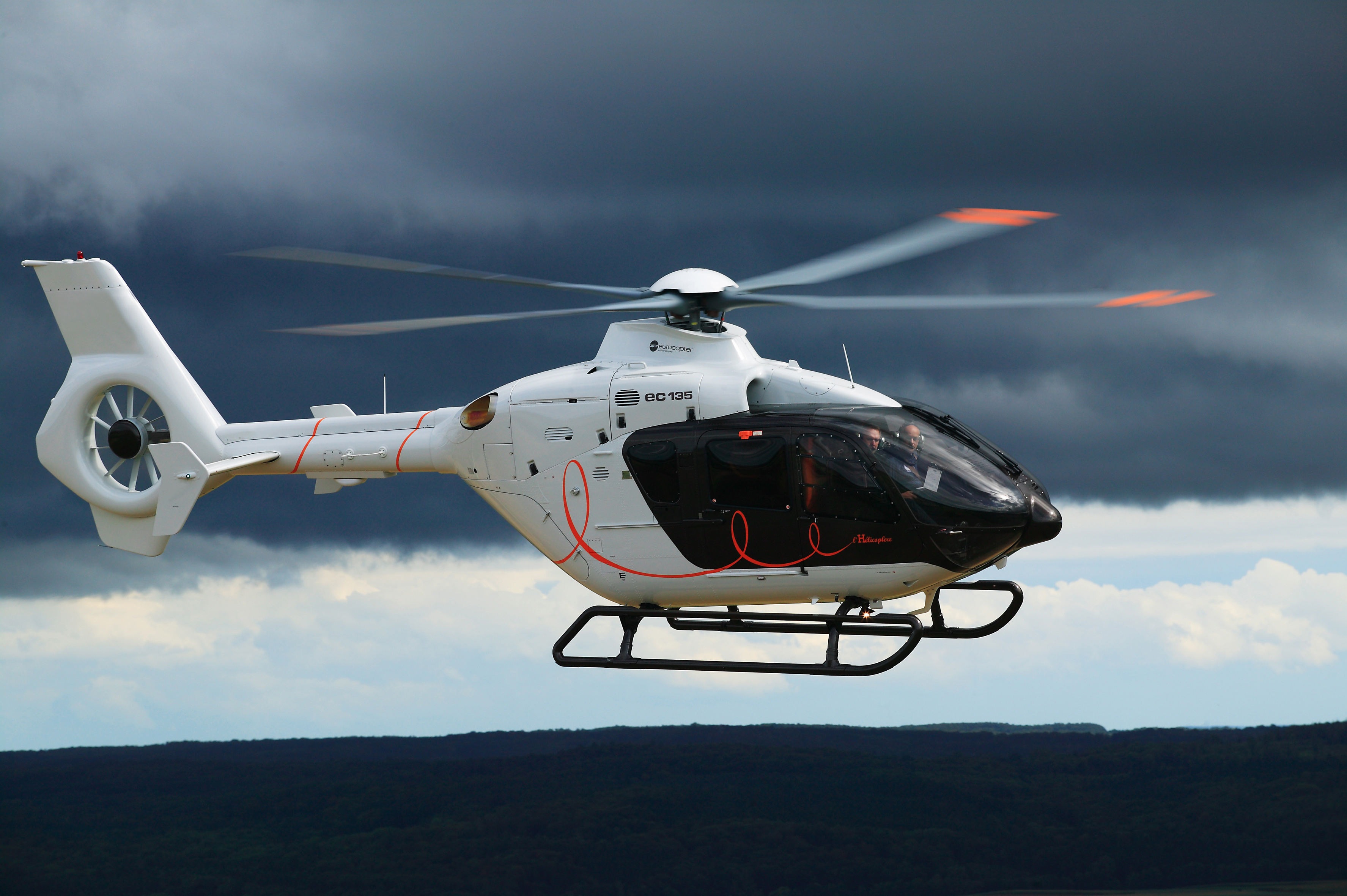 Eurocopter EC135 HD Wallpaper