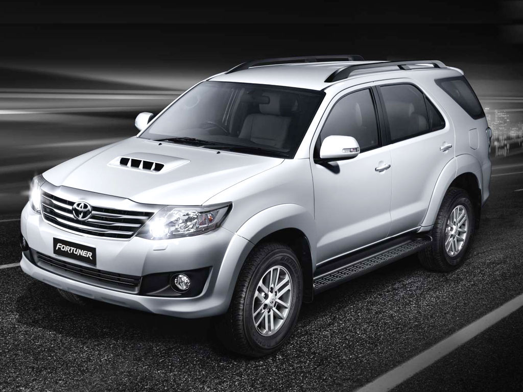 TOYOTA Fortuner Specs & Photo