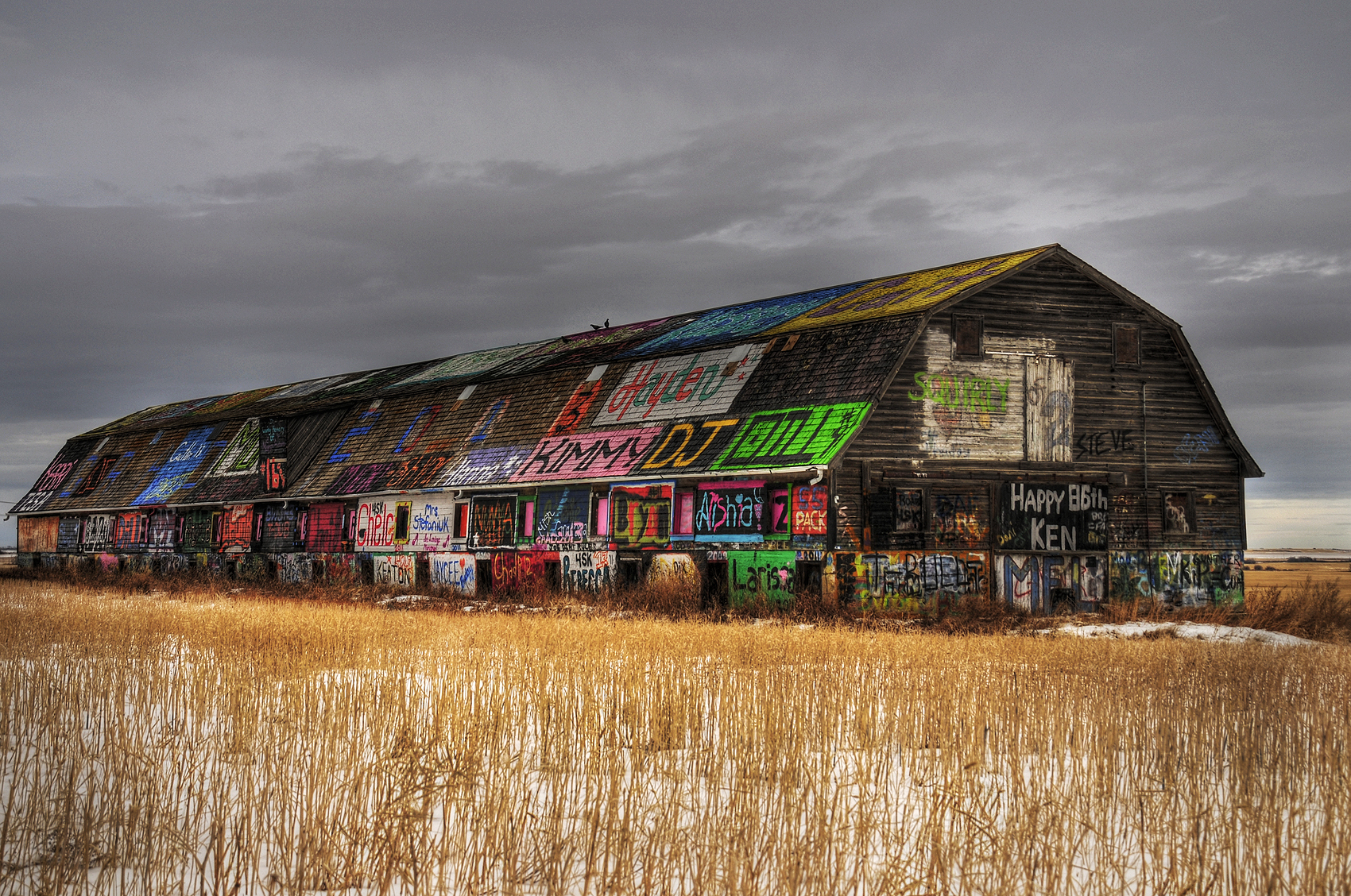 Wallpaper, Canada, building, abandoned, barn, landscape, graffiti, Nikon, scenery, sigma, billboard, prairie, Saskatchewan, d kerrobert 1700x1128