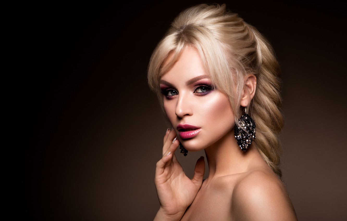 Wallpaper girl, portrait, makeup, hairstyle, blonde, girl, woman, hair, model, makeup, Korabkova image for desktop, section девушки