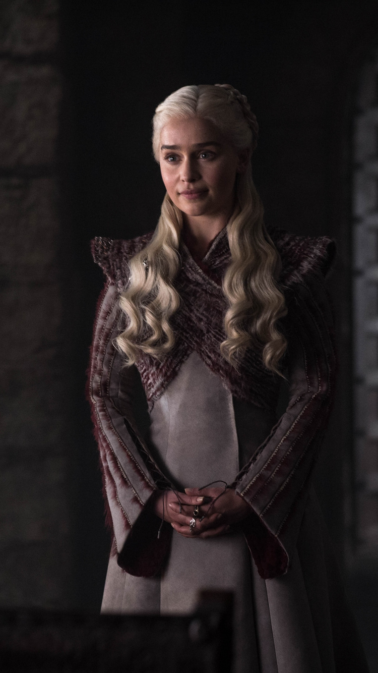 Download Emilia Clarke, Daenerys Targaryen, Game of Thrones, 2019, season 8 wallpaper, 750x1334, iphone 7, iPhone 8