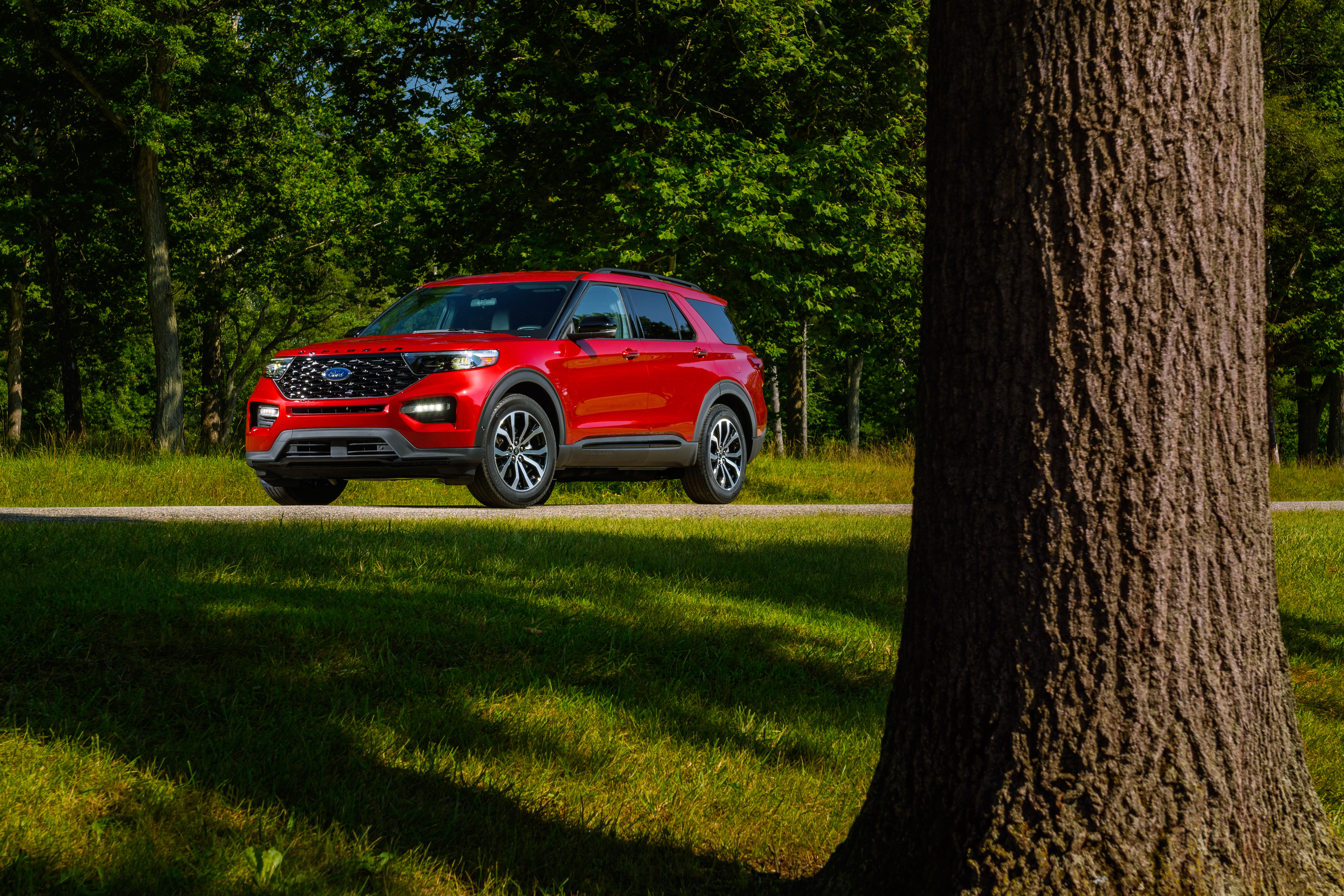 2022 Red Ford Explorer ST Line 4k Ultra HD Wallpaper