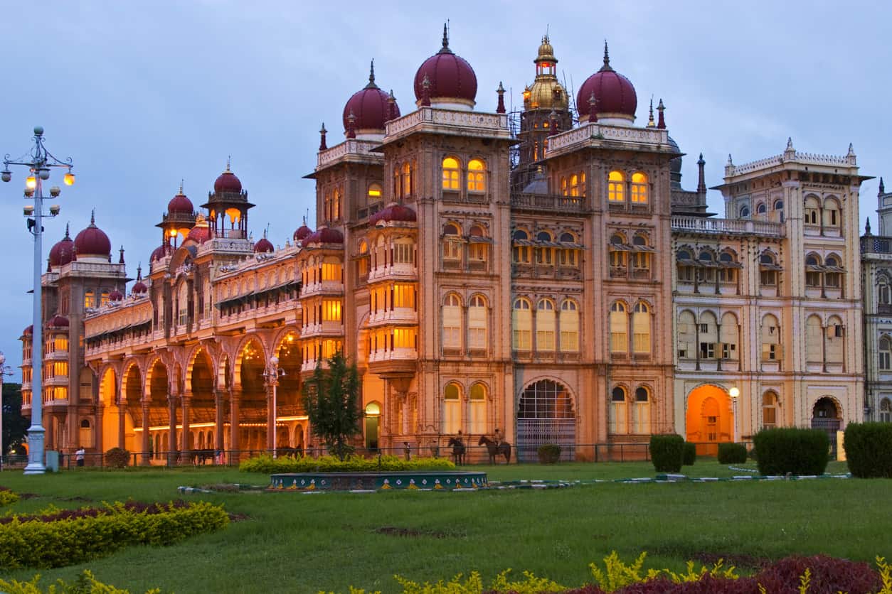 Best Palaces in India (plus Castles and Forts
