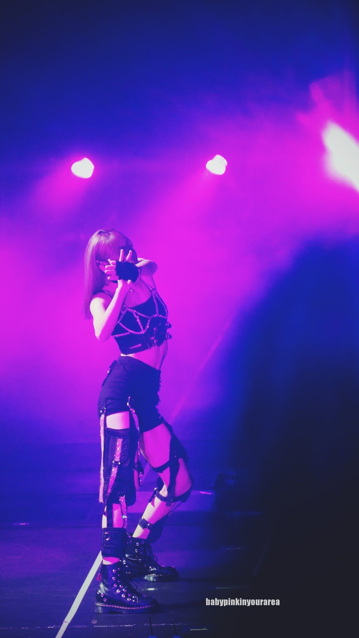 BABYPINKINYOURAREA on Twitter. Blackpink lisa, Black pink kpop, Blackpink photo