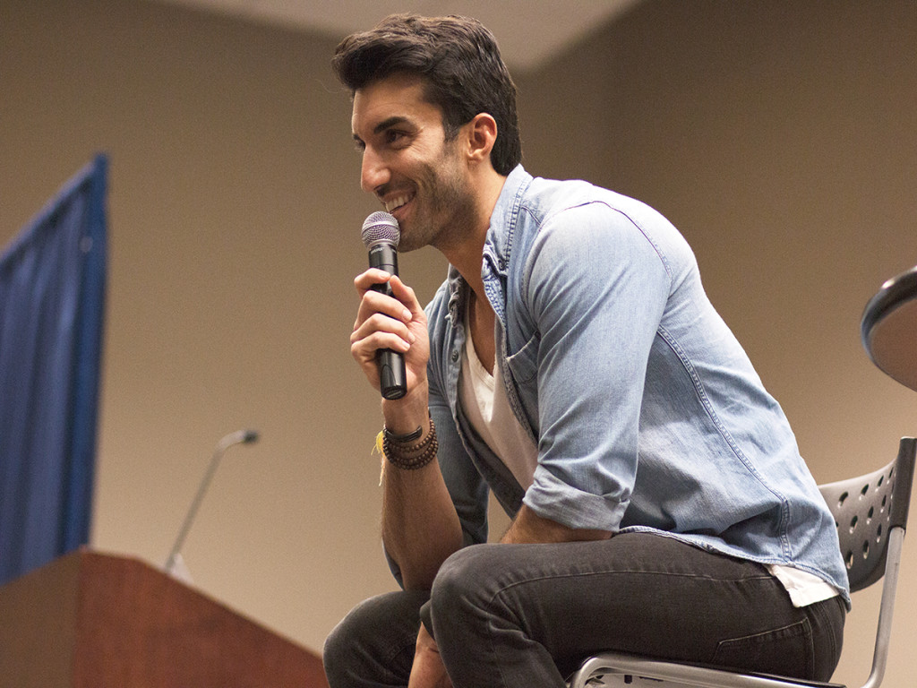 Justin Baldoni Wallpapers - Wallpaper Cave