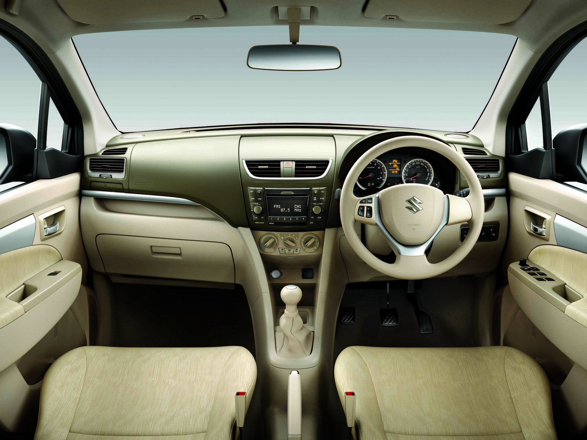 Maruti Suzuki Ertiga 2012 Wallpaper (2048x1536)