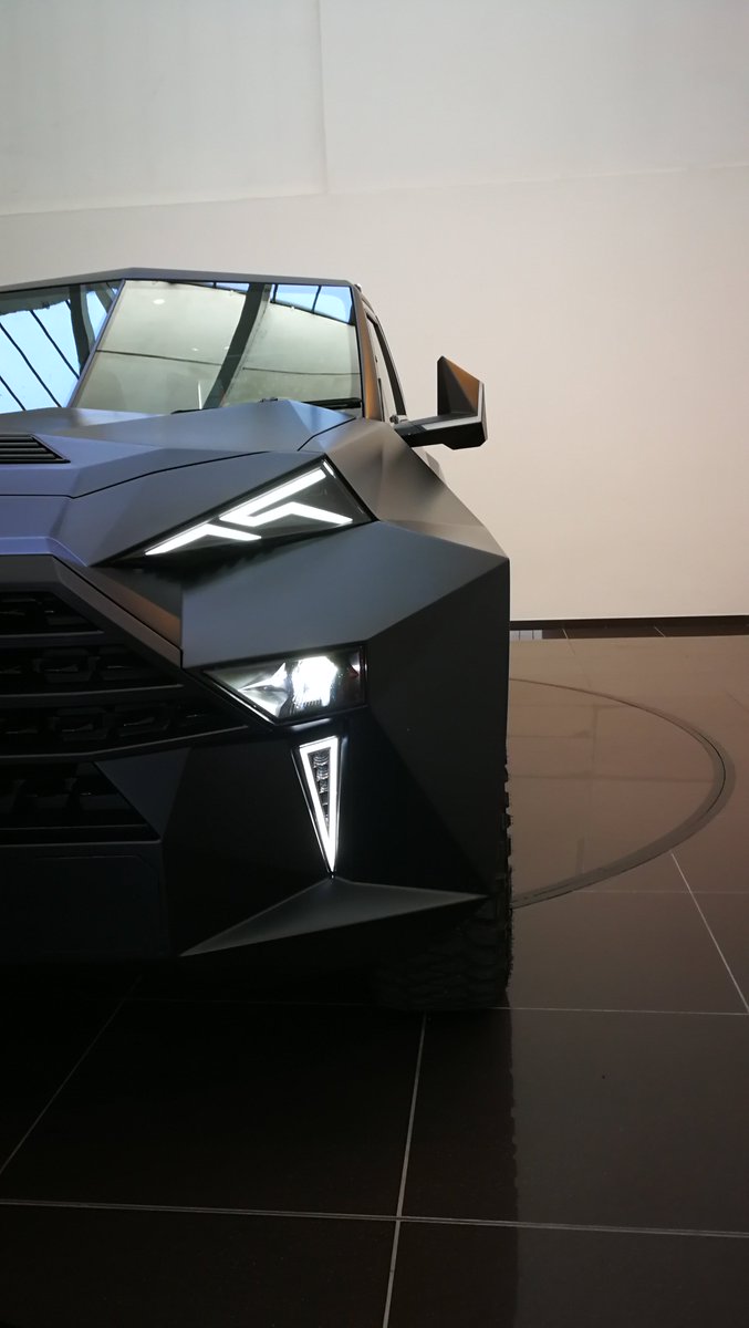 Karlmann King Karlmann King can be seen in Italy. Who is planning to buy it, contact sales