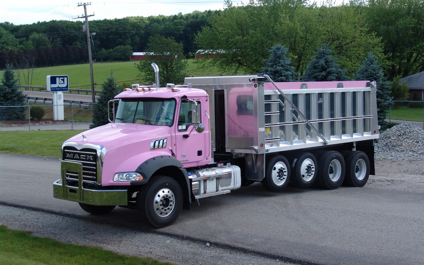 Free download Home Truck Custom Mack Dump Truck Pd413TSE [1600x1200] for your Desktop, Mobile & Tablet. Explore Custom Mack Truck Picture Wallpaper. Custom Mack Truck Picture Wallpaper, Custom Truck