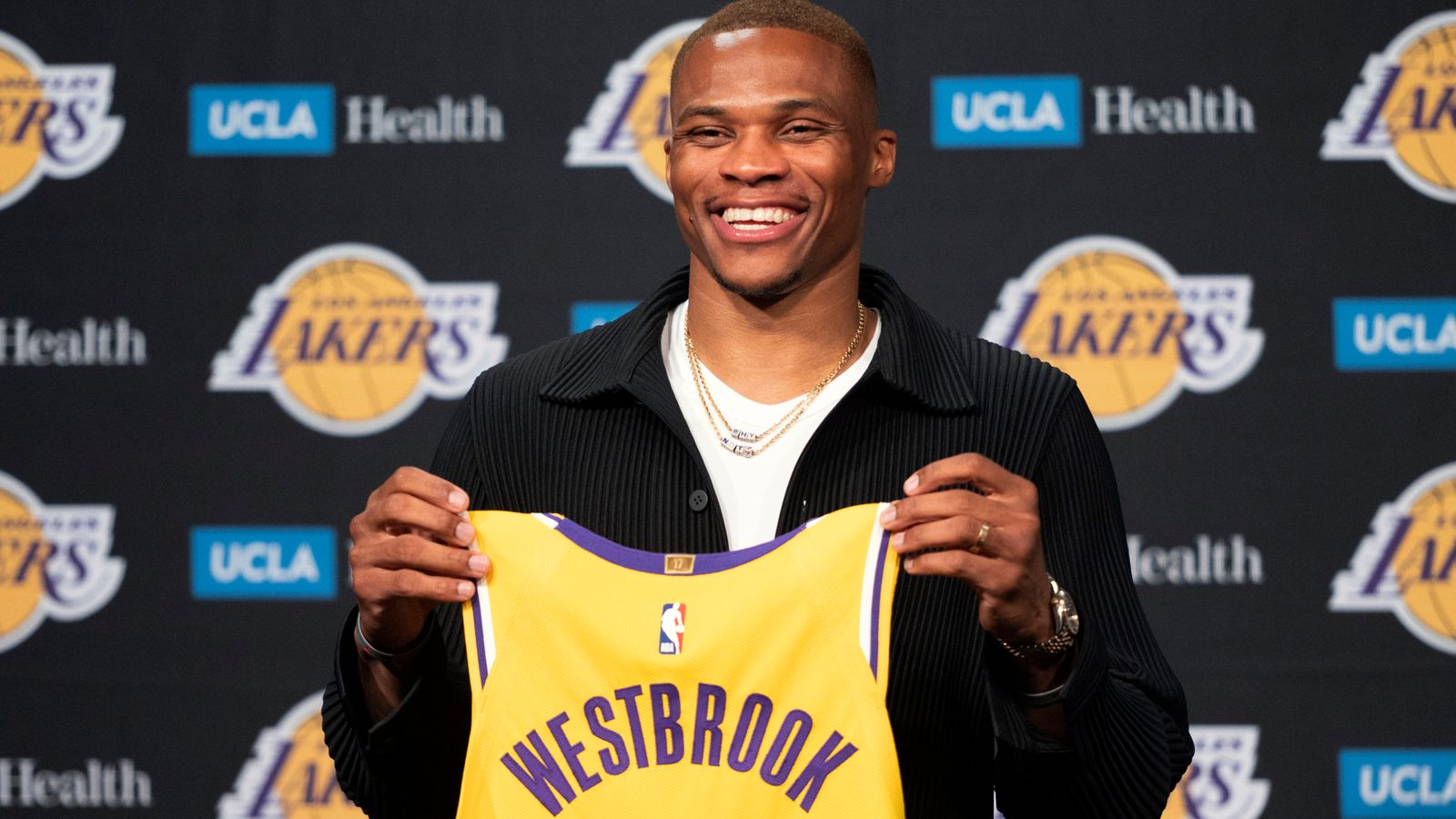 Russell Westbrook: Los Angeles Lakers acquisition accepts responsibility for meshing with LeBron James