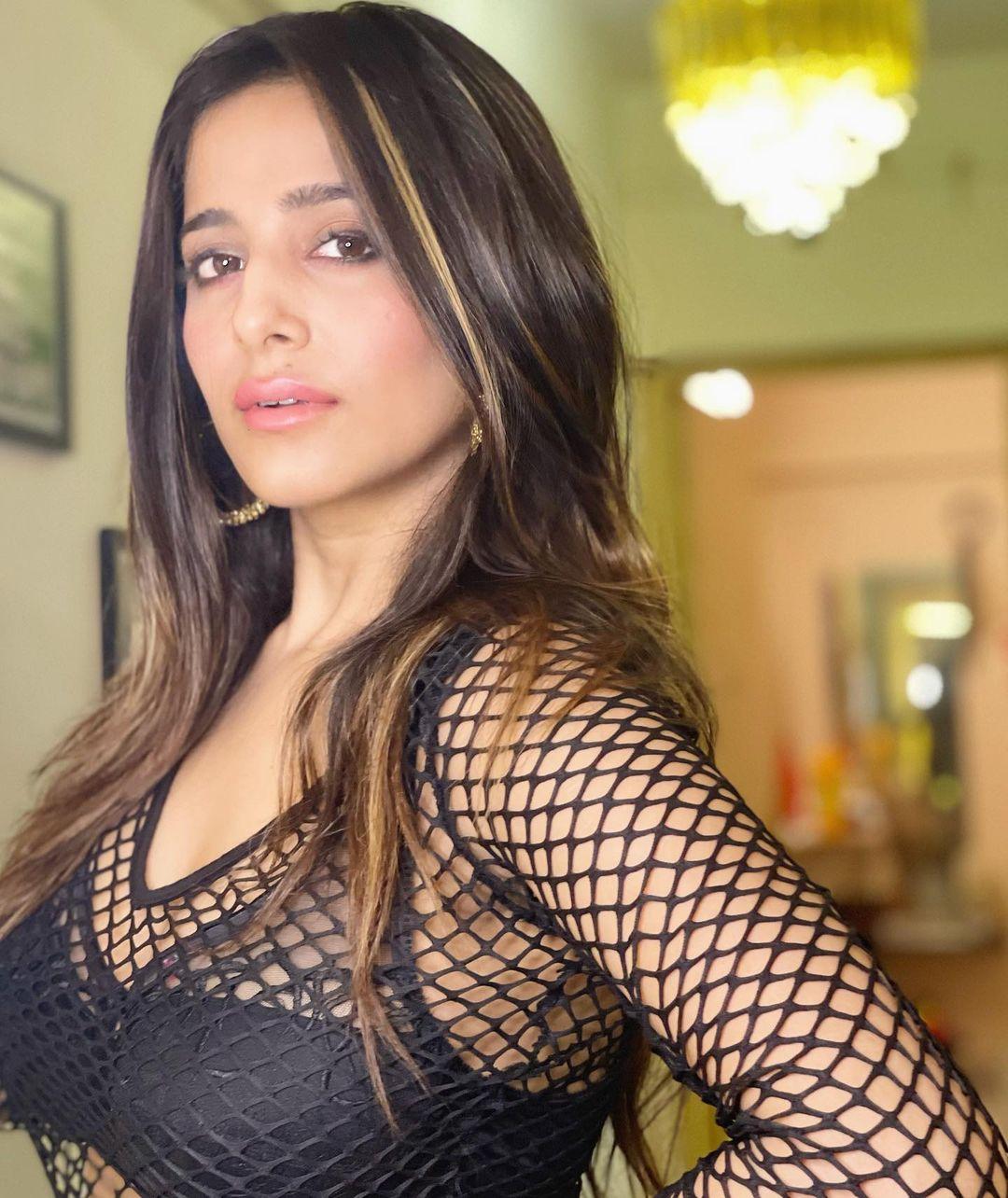Kate Sharma Hot Beautiful HD Photo. Kate Sharma in transparent hot photo Photo: HD Image, Picture, Stills, First Look Posters of Kate Sharma Hot Beautiful HD Photo
