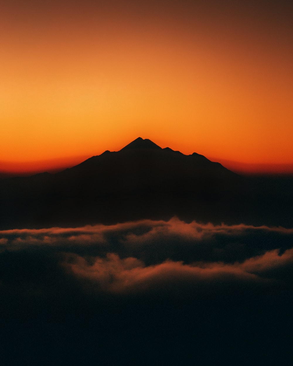 Mountains Sunset Picture [HD]. Download Free Image