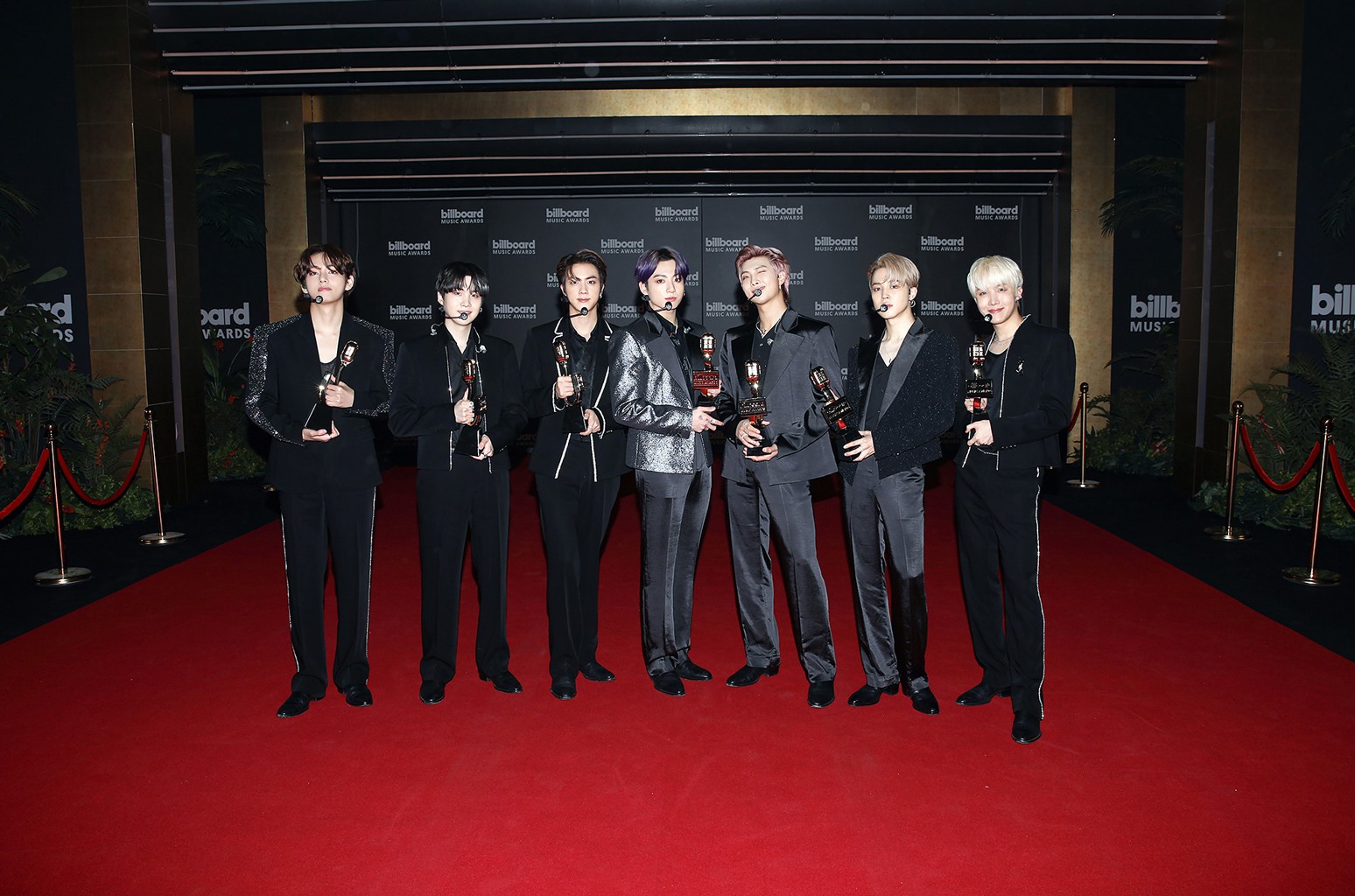 The Best Billboard Music Award Photo of 2021