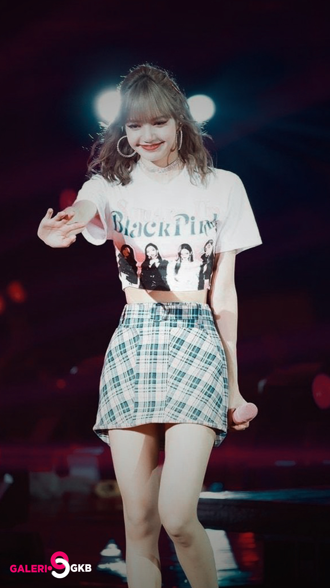 Lisa Blackpink Photo Wallpaper For iPhone and Android. Lalisa Blackpink Image