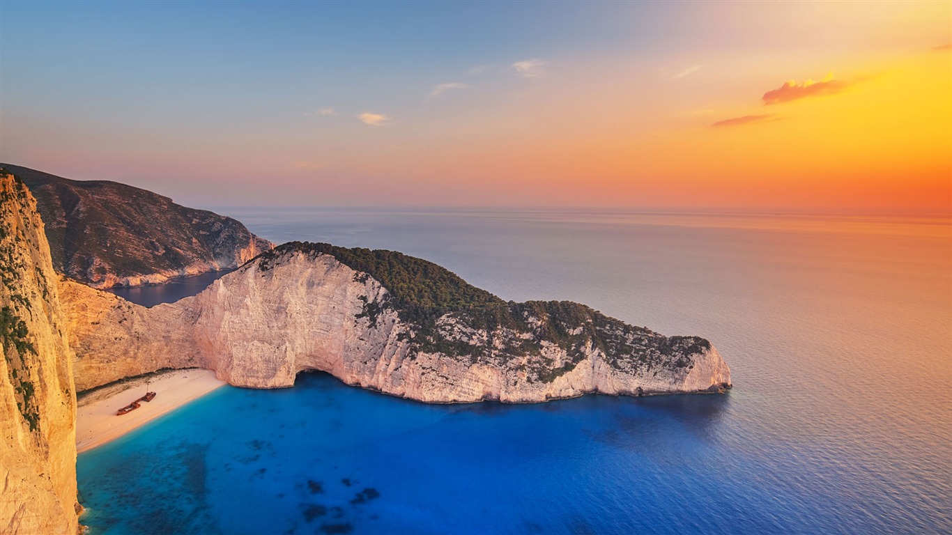 Greece Navagio Beach At Zakynthos 2017 Bing Desktop Wallpaper