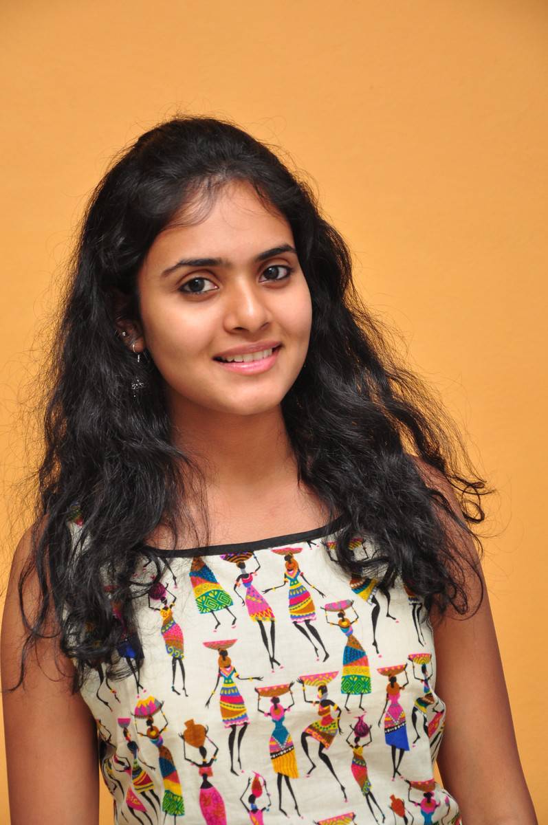 CAP: Sukriti Latest Cute PhotoShoot Image At Kerintha Premier Show