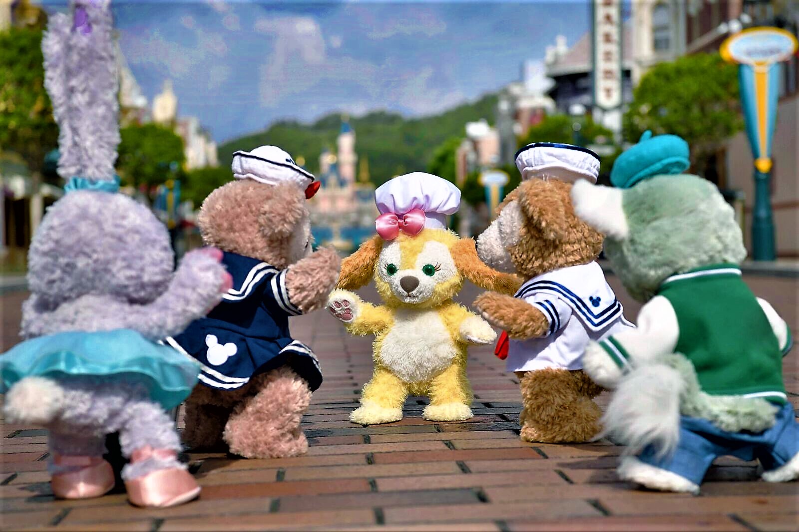 Duffy Friend 'Cookie' Makes Global Debut at Hong Kong Disneyland!. Accidental Travel Writer