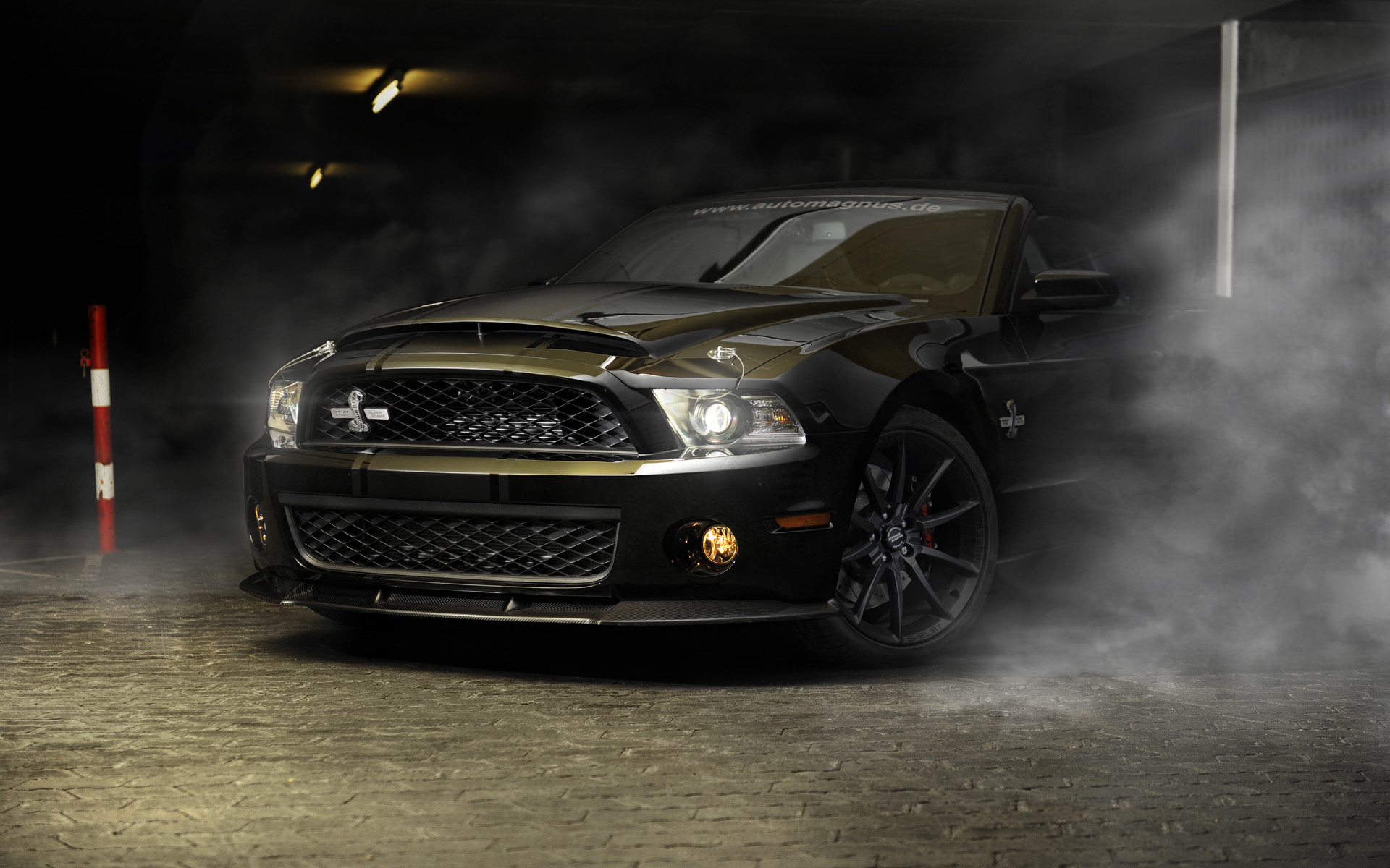 Ford Mustang wallpaperx1200