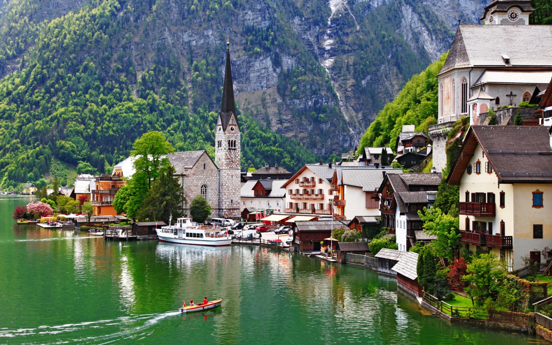Fall In Hallstatt Austria Wallpaper