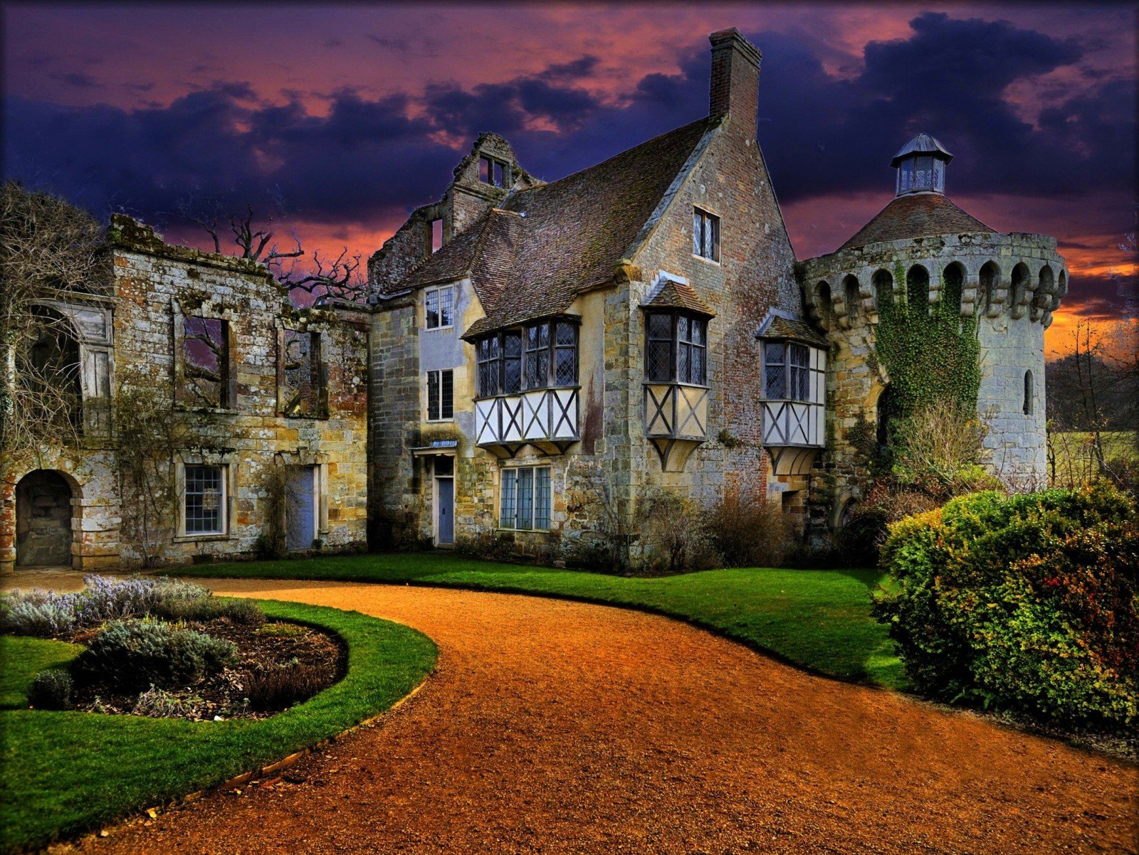 landscape, nature, building, house, castle, monastery, chateau, Scotney Castle, estate, autumn, home, mansion, lawn, rural area, stately home, manor house High quality walls
