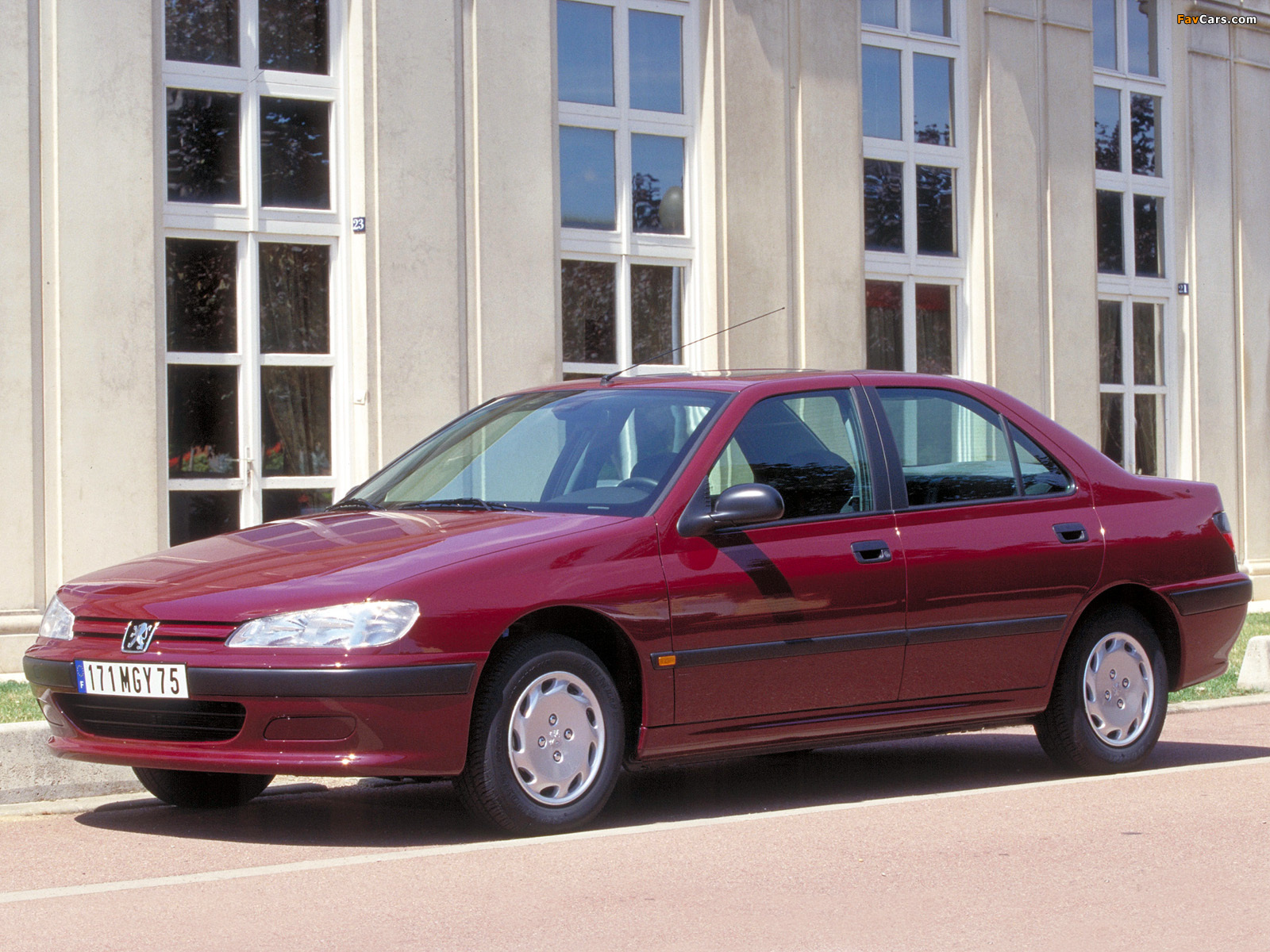 Peugeot 406 Sedan 1995–99 wallpaper (1600x1200)
