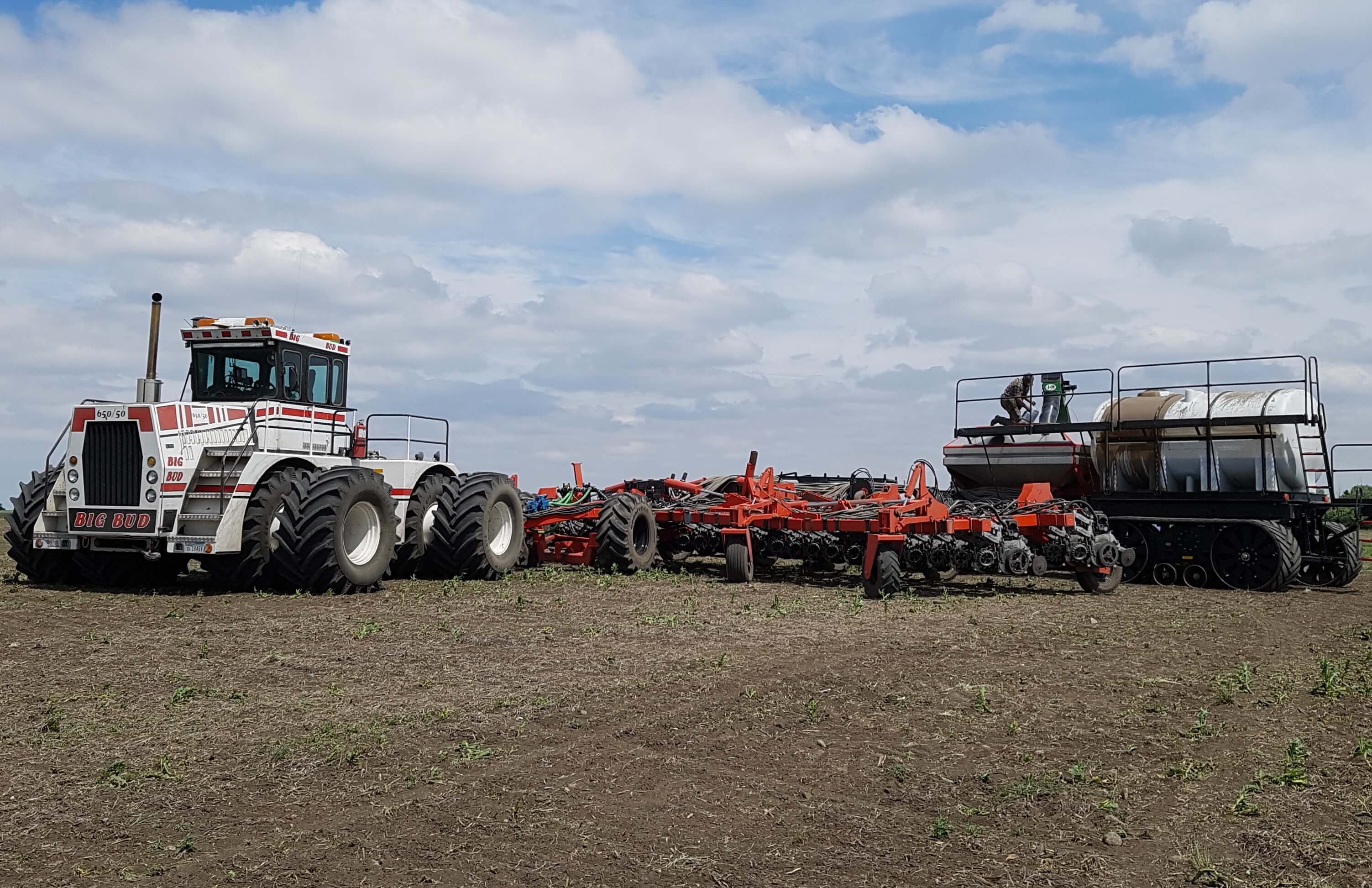 TechTour: Manitoba farmer gives planters a new look