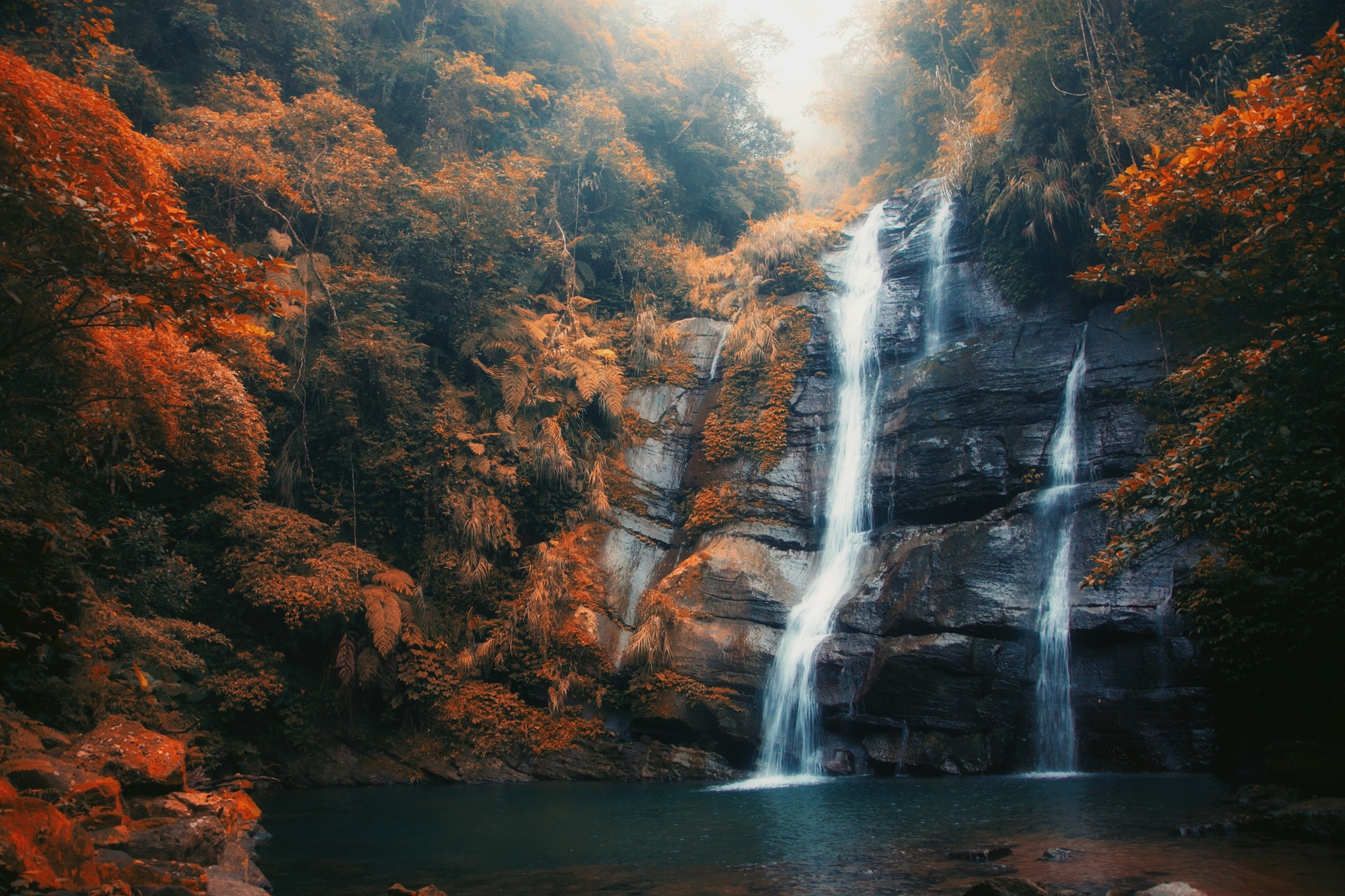 Wallpaper, landscape, forest, fall, leaves, waterfall, lake, rock, nature, sky, mist, river, orange, national park, pond, stream, daylight, tree, autumn, leaf, mountain, watercourse, chute, 2048x1365 px, computer wallpaper, body of water