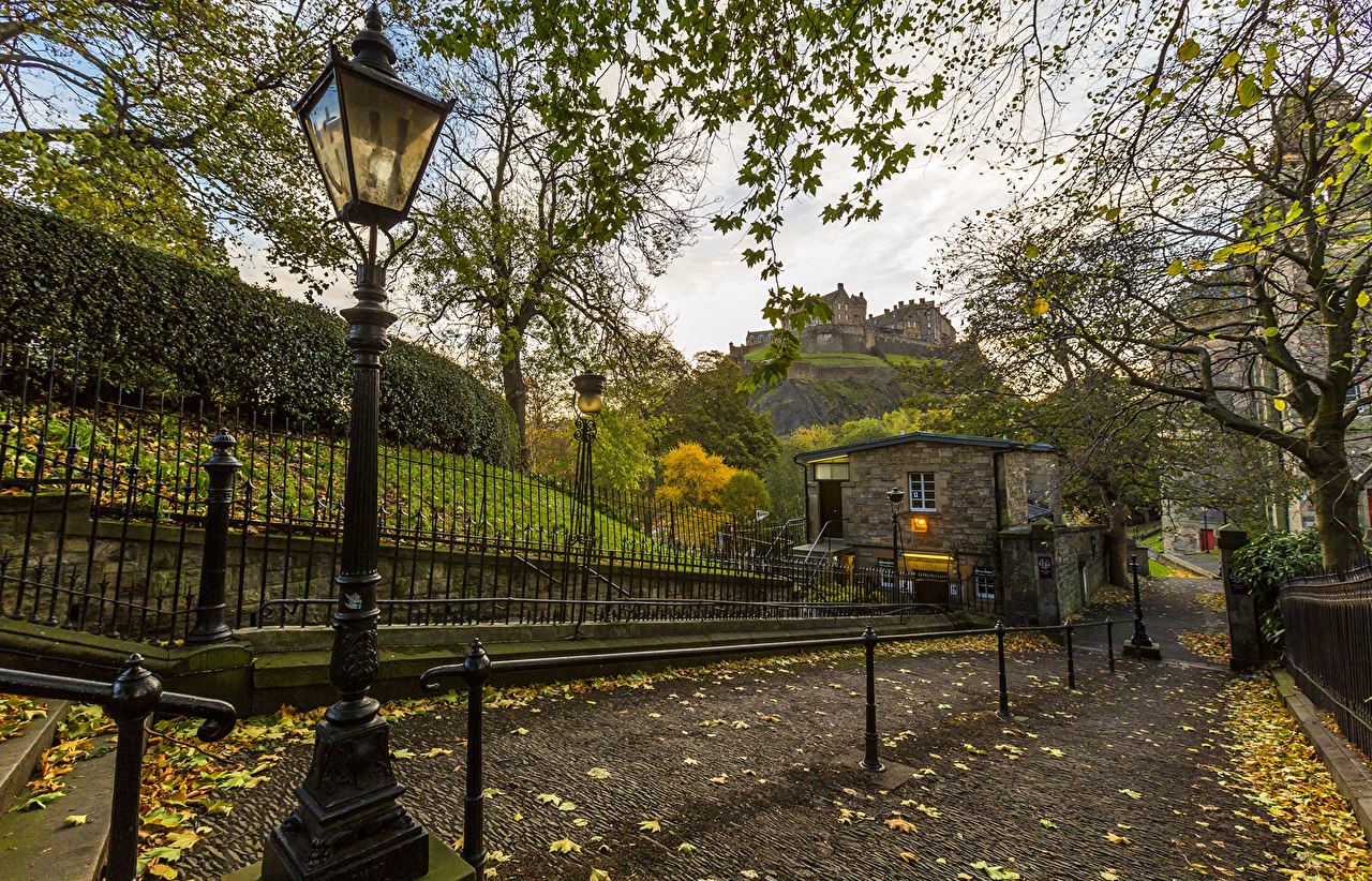 image Edinburgh Scotland Old Town Autumn Fence Street Street lights