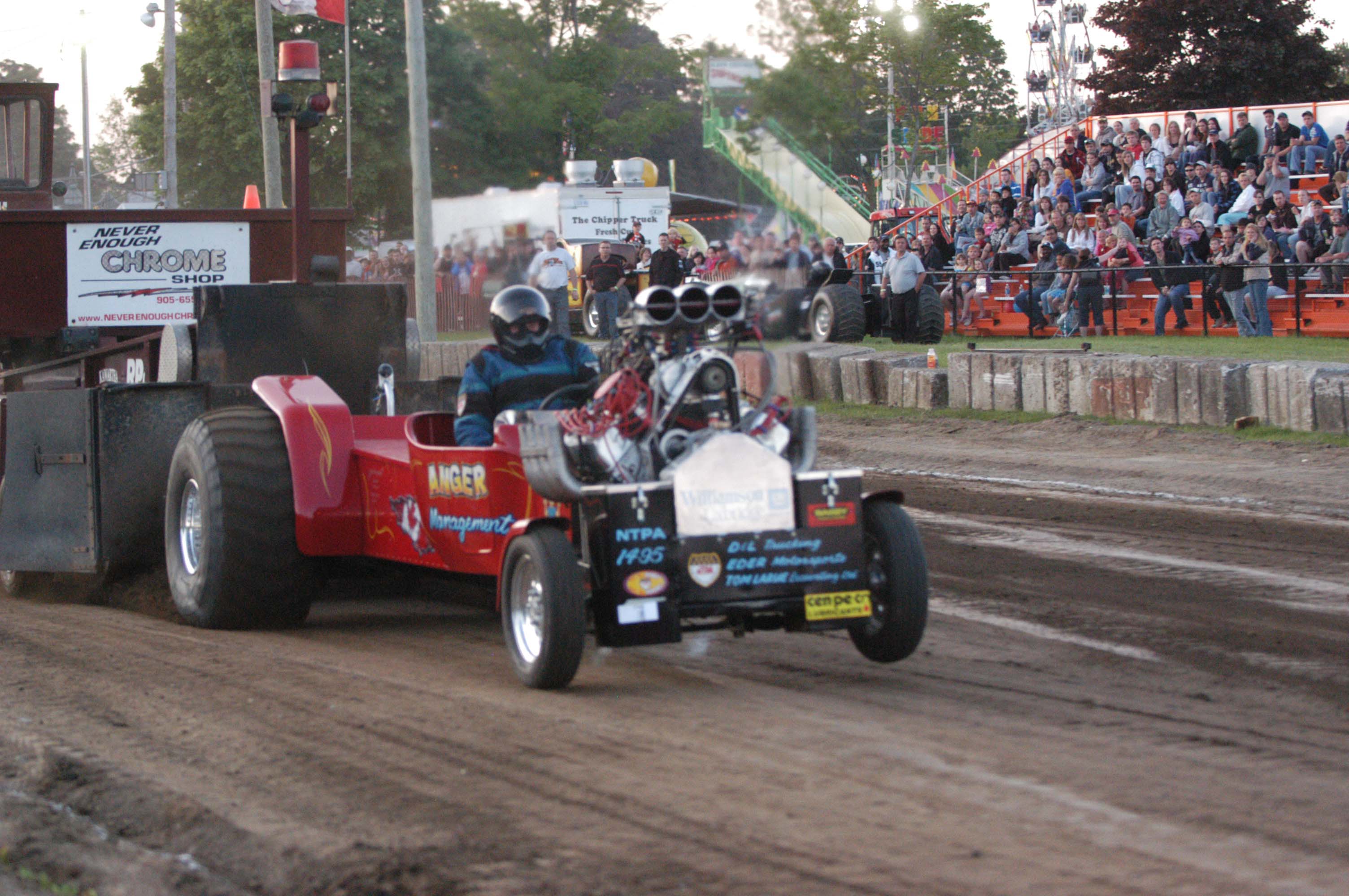 Pulling Tractor HD Wallpaper. Background Imagex2000